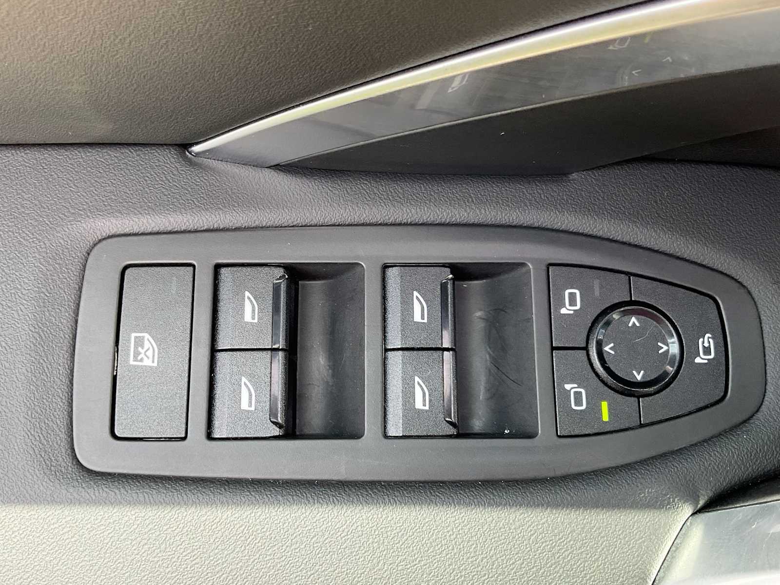 Thumbnail: 2025 BMW X1 - 17