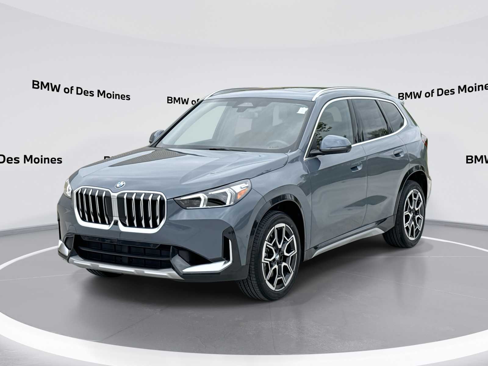 2026 BMW X1 xDrive28i's photo