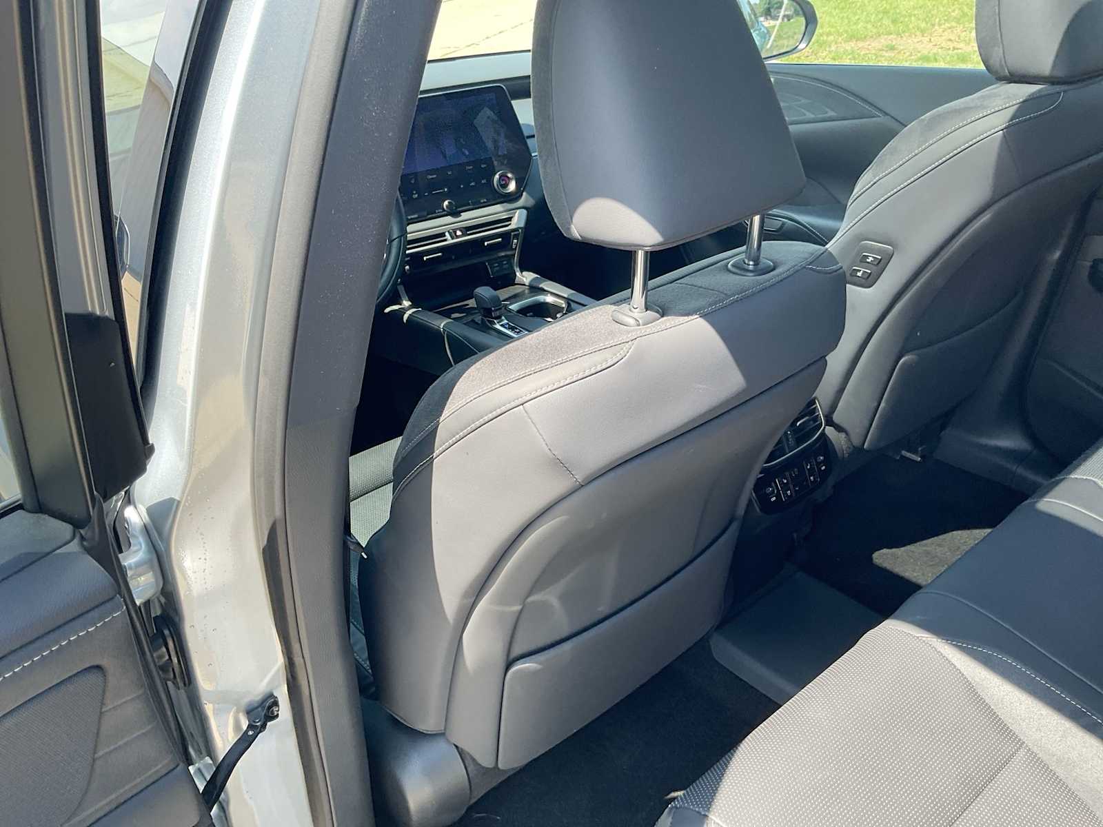 2024 Lexus RX  19