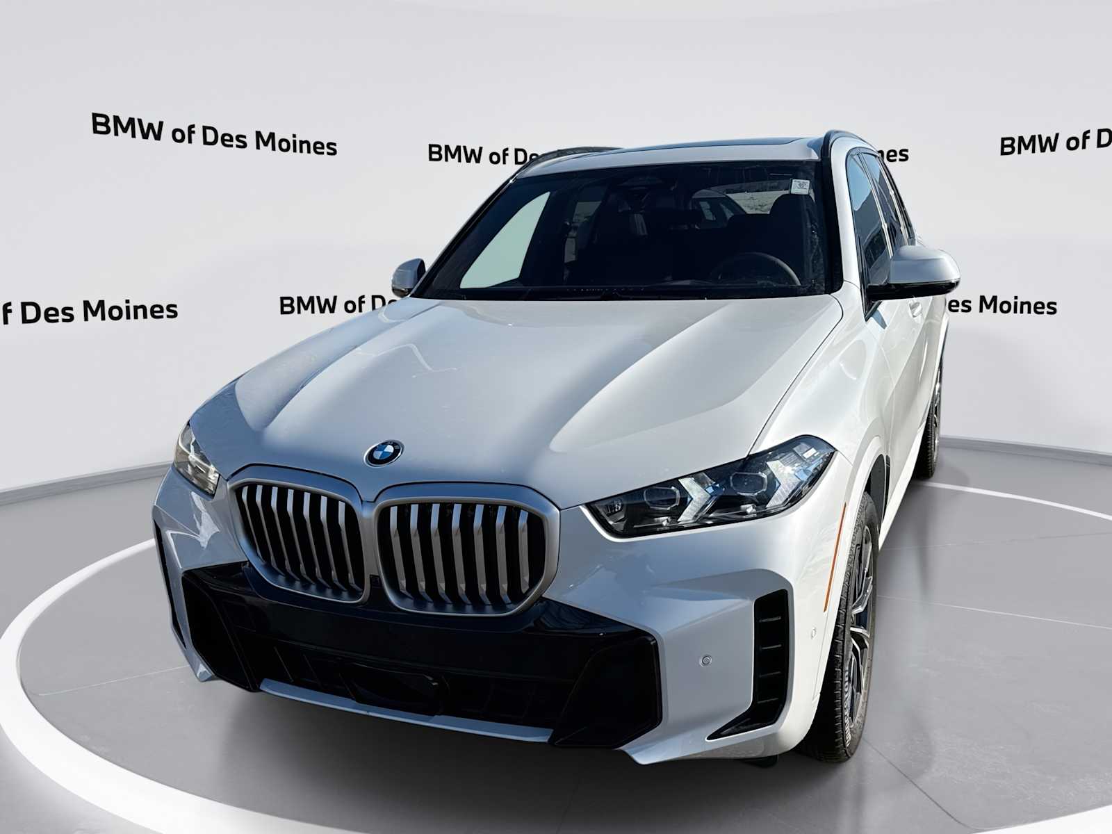 2026 BMW X5 40i's photo