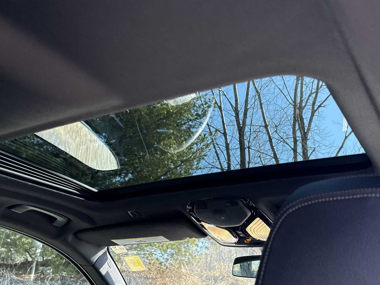 Thumbnail: 2019 BMW 5 Series - 23