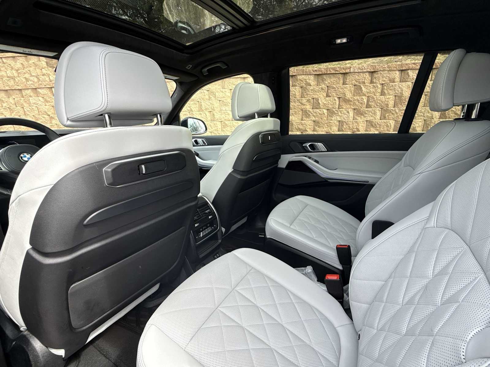 Thumbnail: 2024 BMW X7 - 19