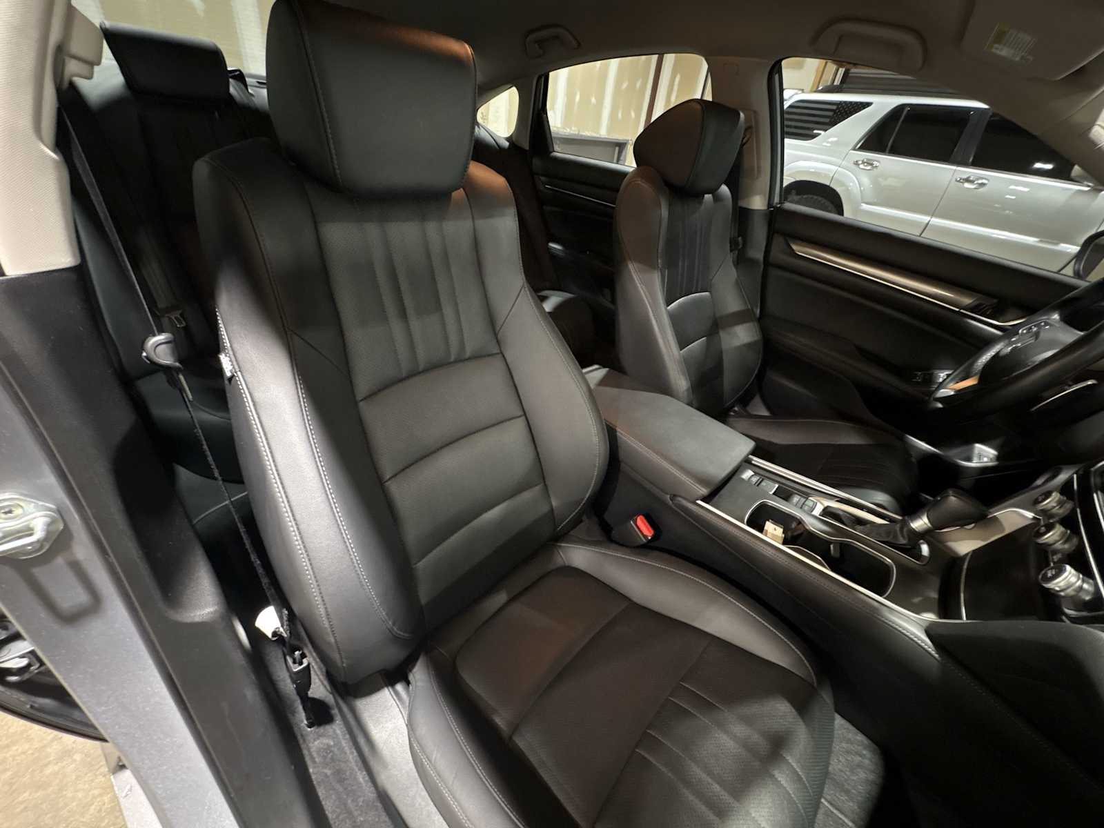 Thumbnail: 2022 Honda Accord - 23