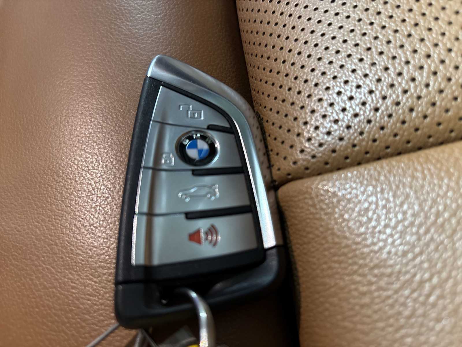 Thumbnail: 2022 BMW X5 - 33