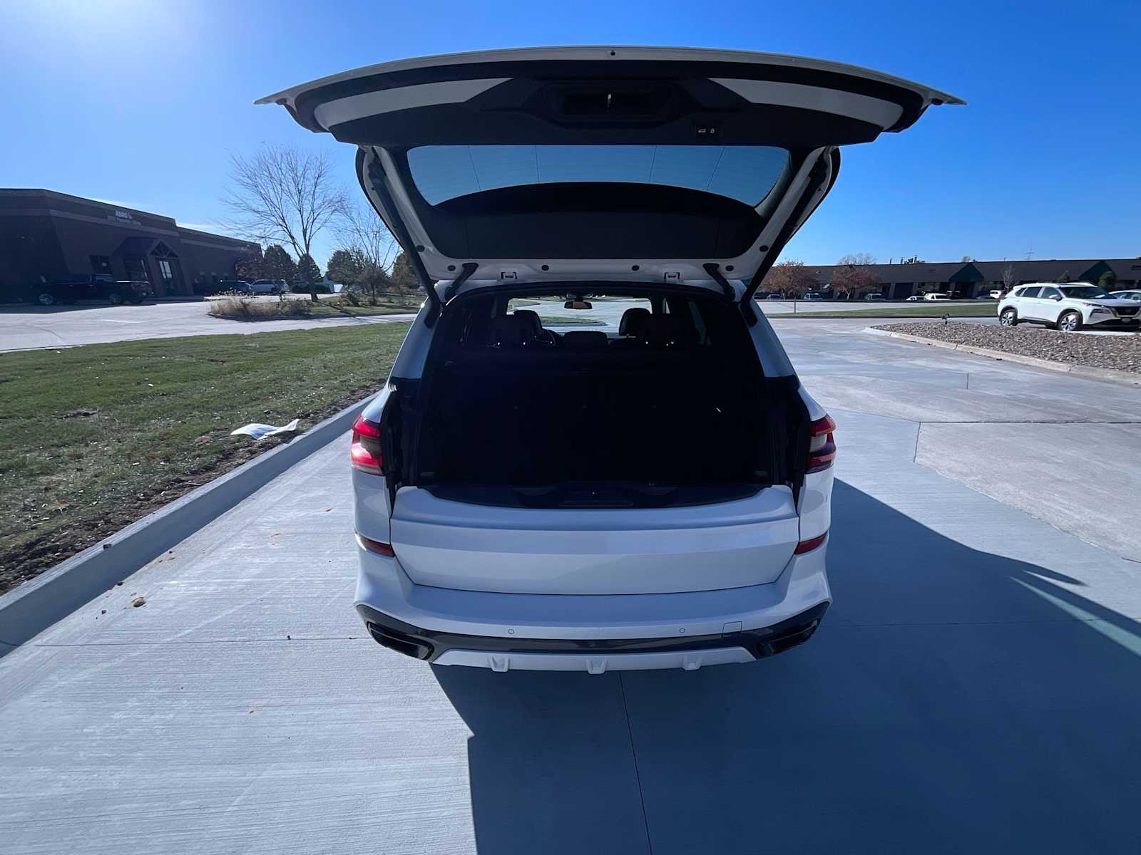 Thumbnail: 2023 BMW X5 - 38