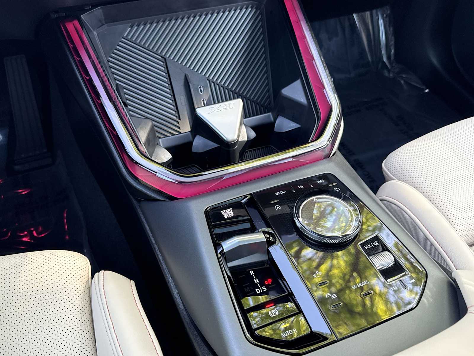 Thumbnail: 2026 BMW X3 - 30