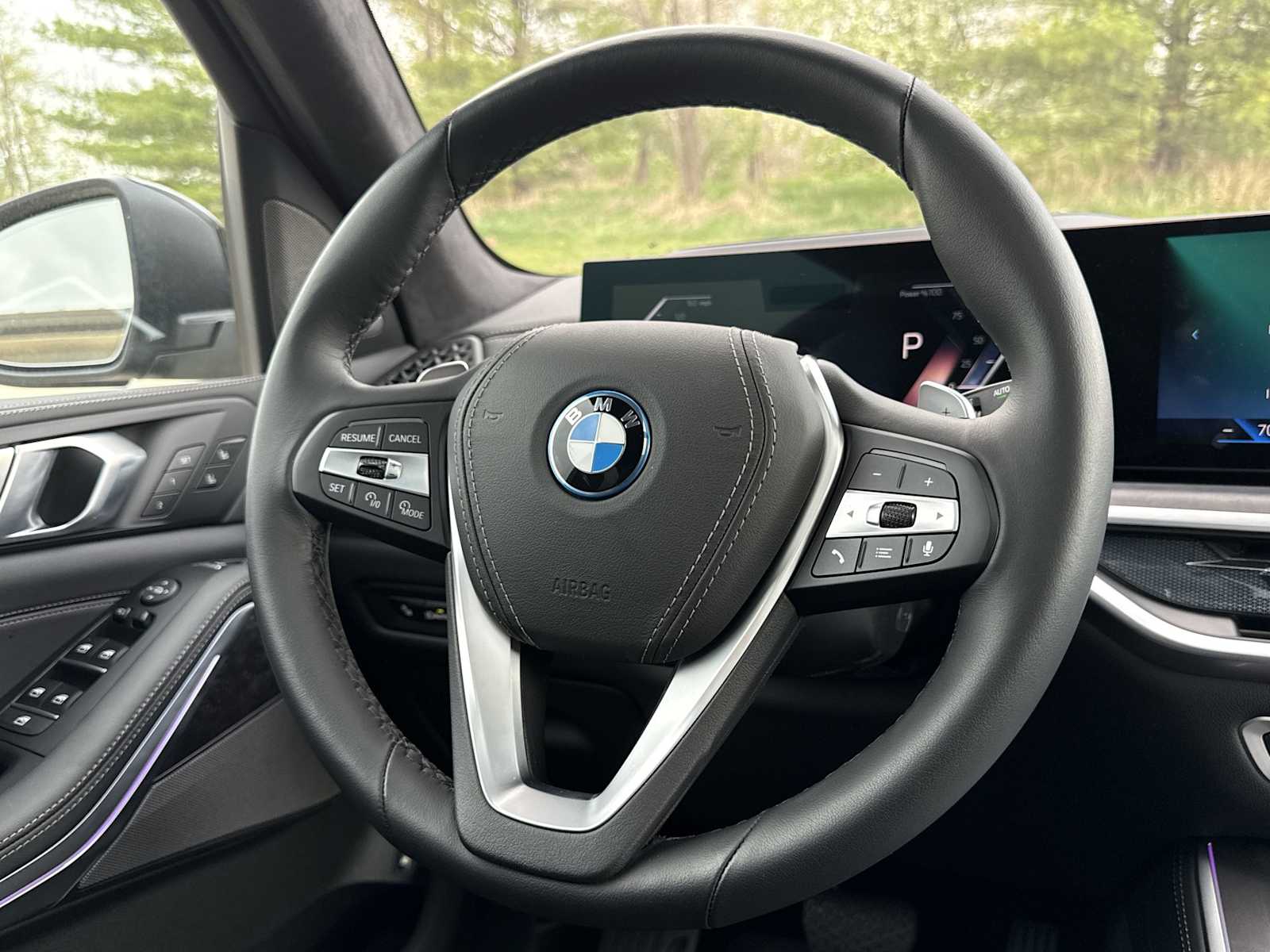 Thumbnail: 2026 BMW X5 - 25