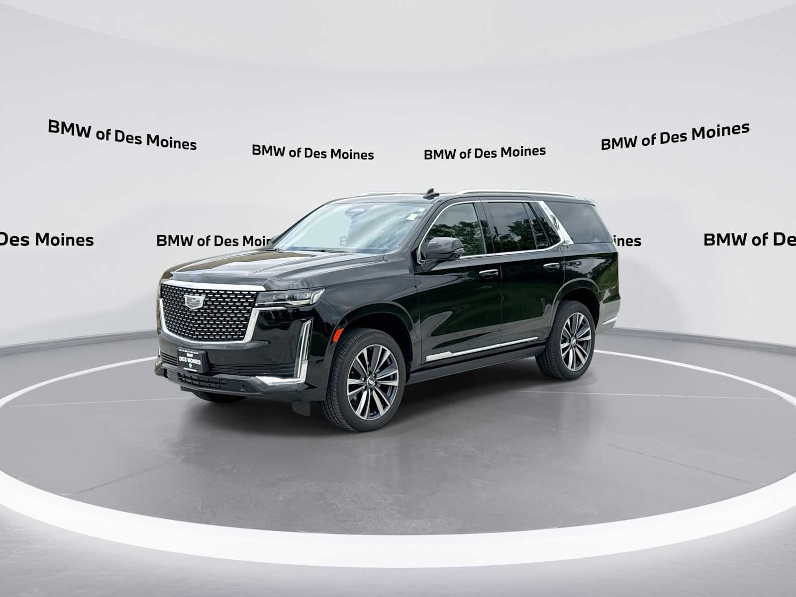 Thumbnail: 2022 Cadillac Escalade - 4