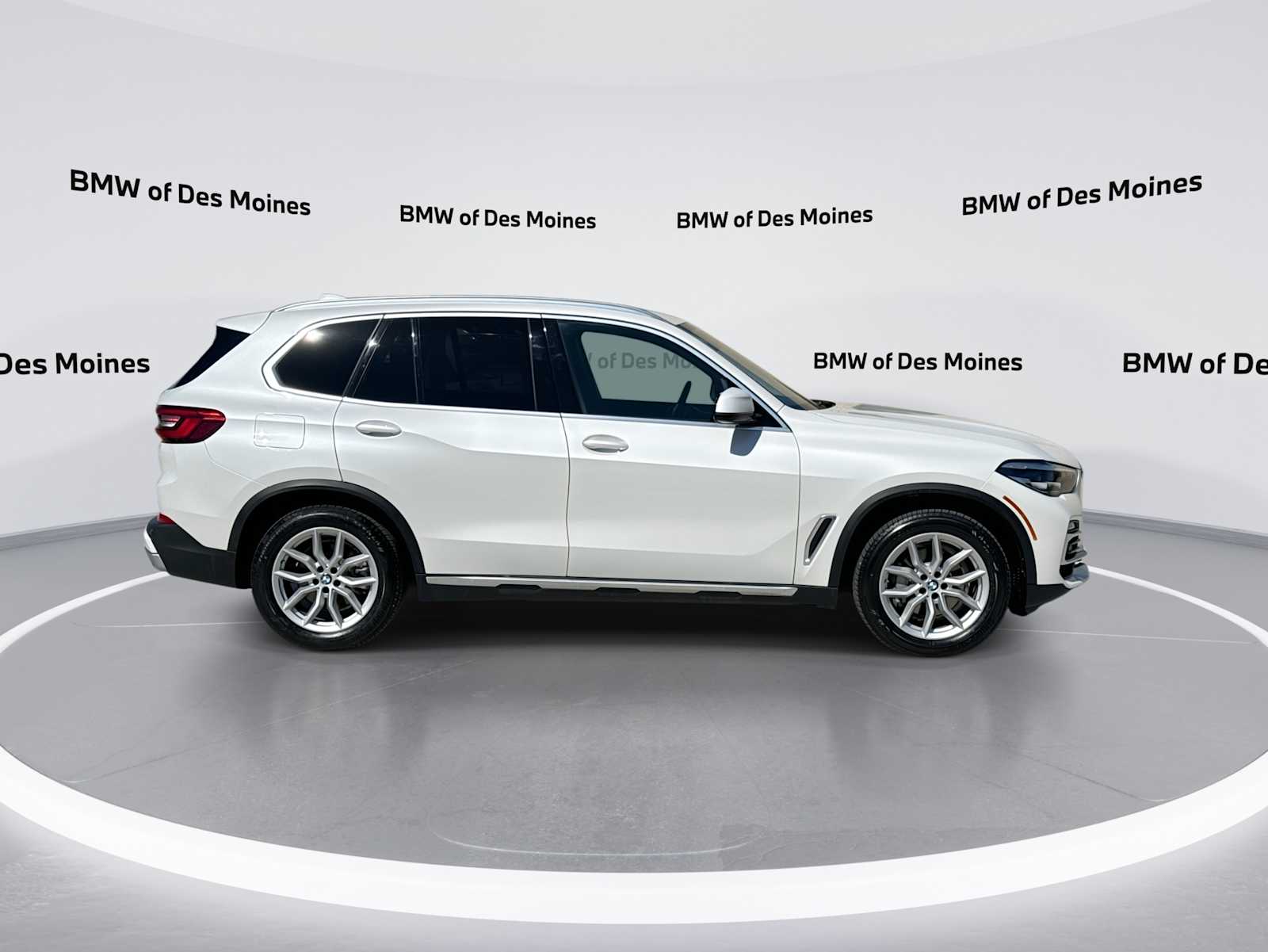 Thumbnail: 2020 BMW X5 - 9