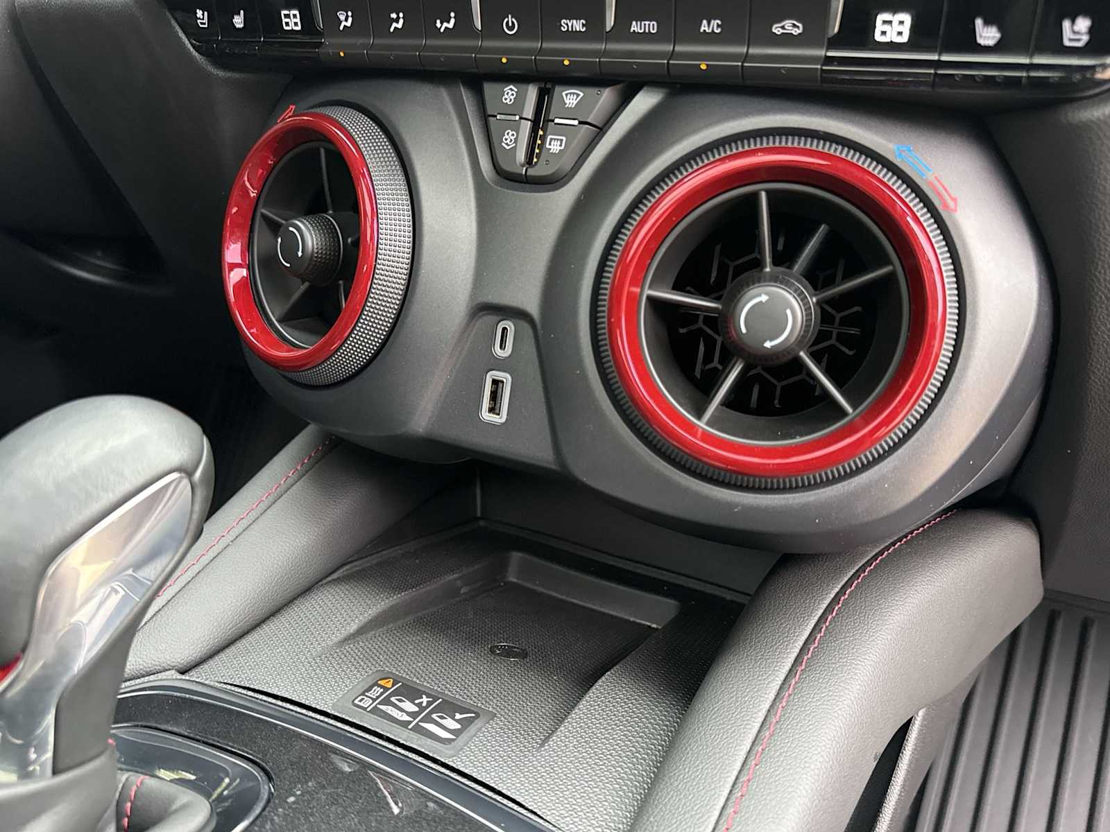 Thumbnail: 2023 Chevrolet Blazer - 34