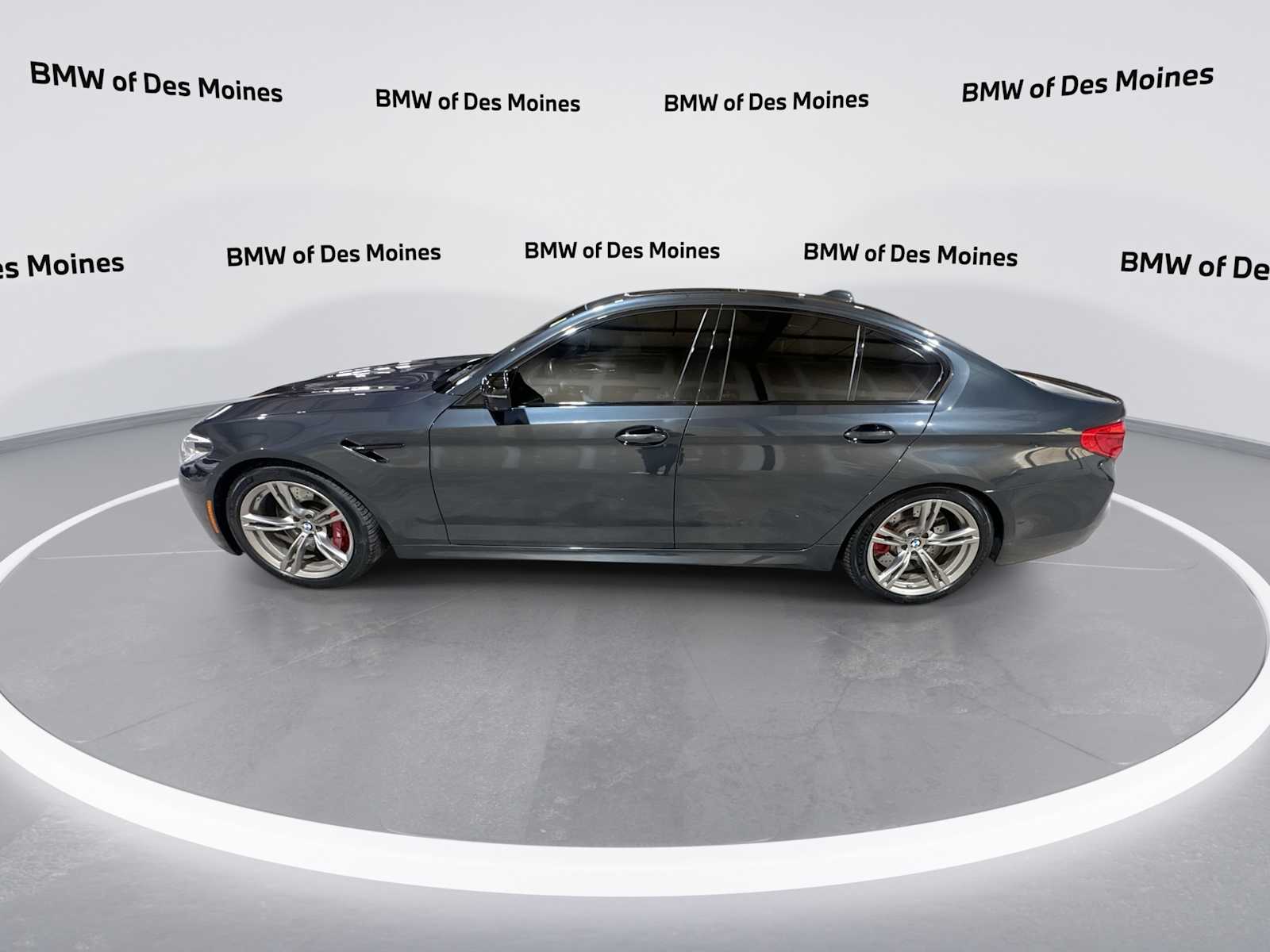 Thumbnail: 2019 BMW M5 - 5