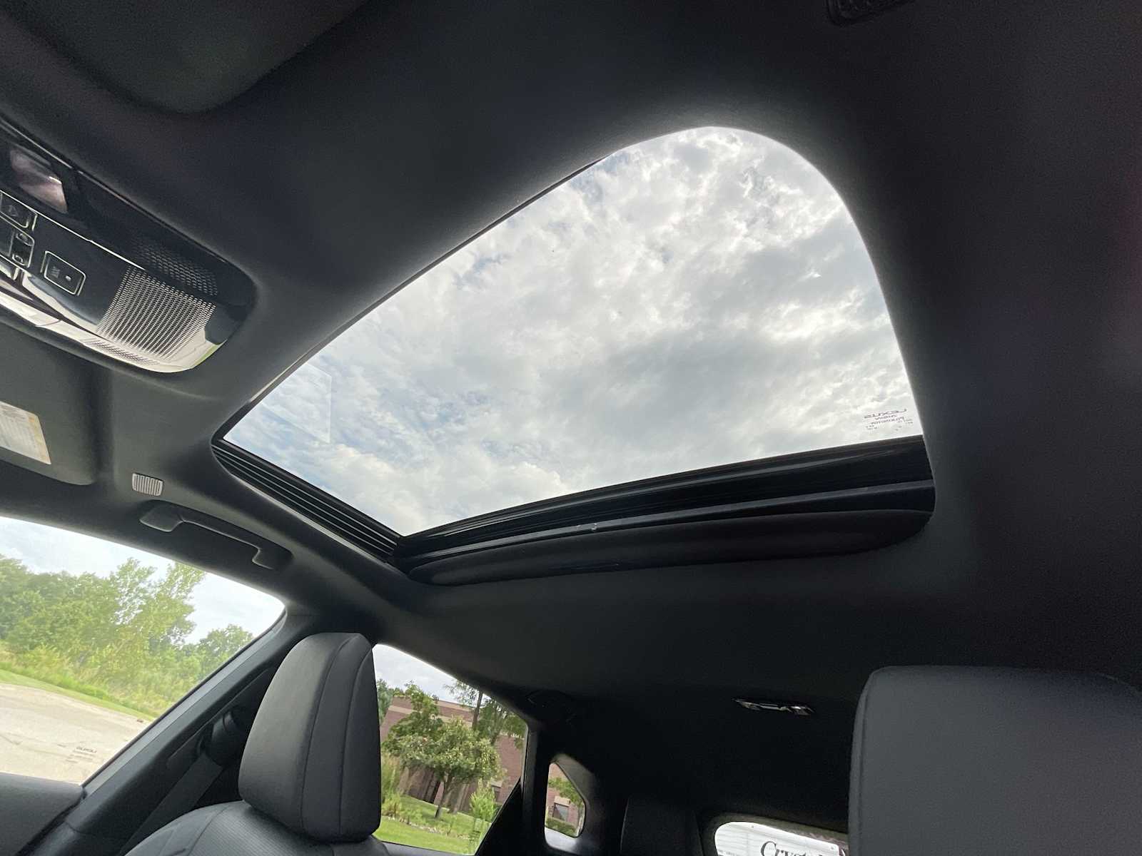 Thumbnail: 2023 Lexus RX - 20