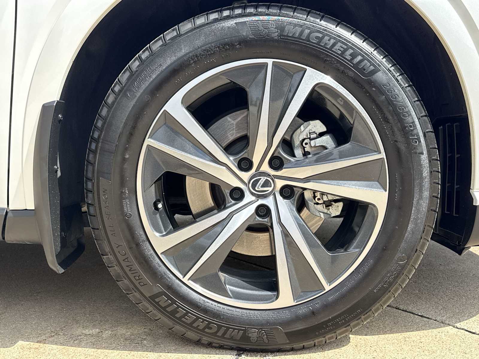 Thumbnail: 2023 Lexus RX - 14