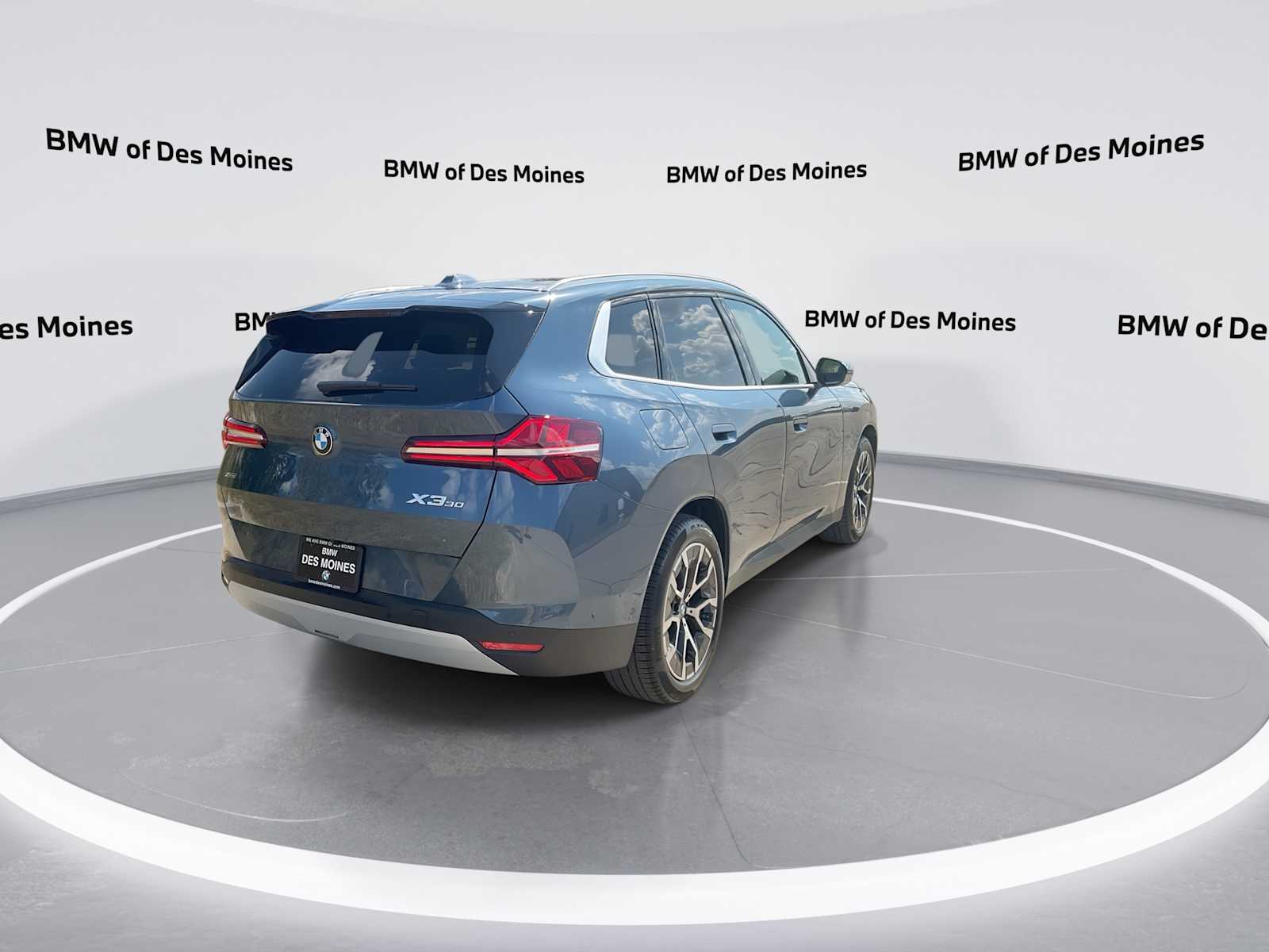 Thumbnail: 2026 BMW X3 - 8