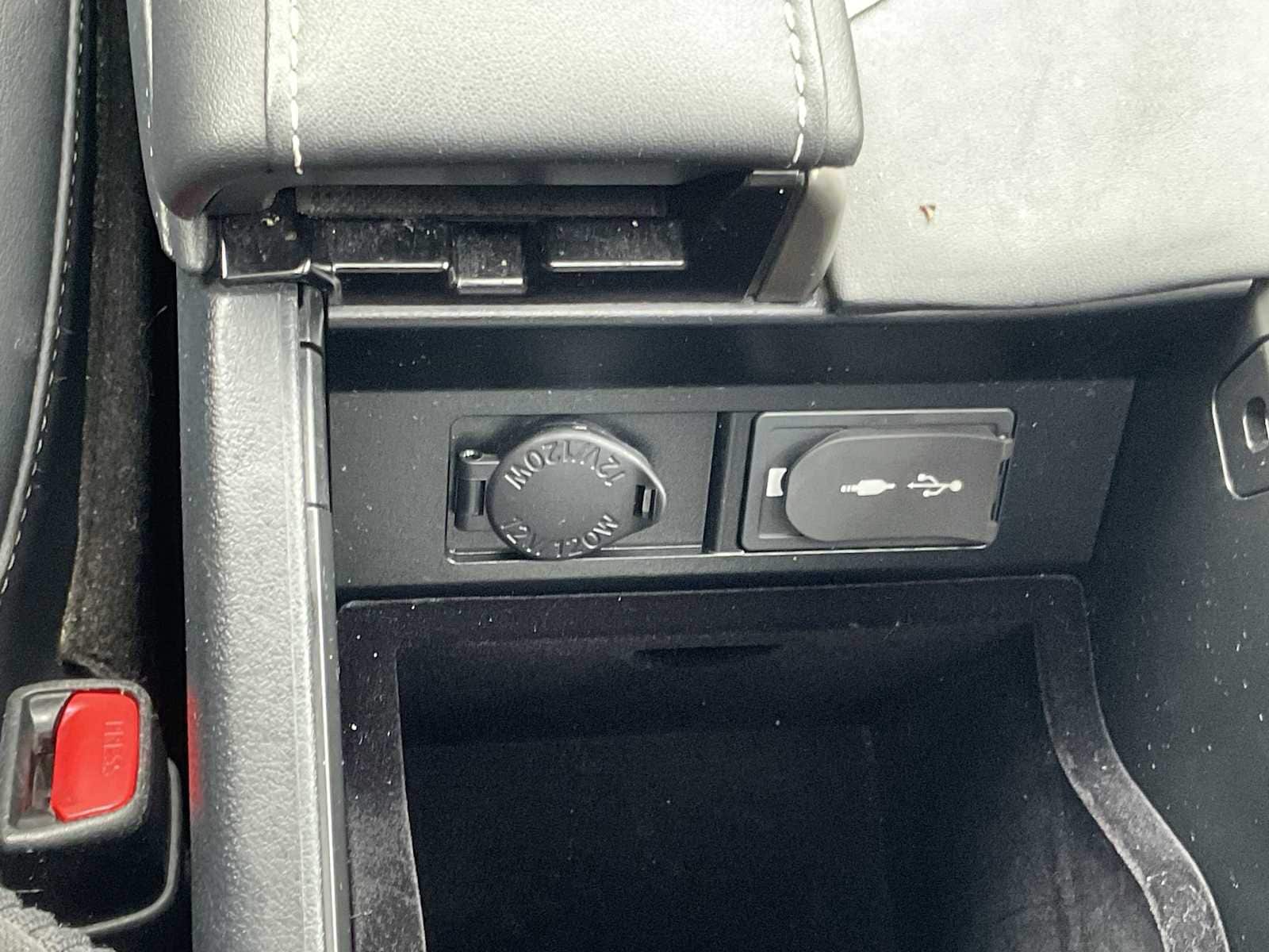 Thumbnail: 2016 Lexus RX - 31