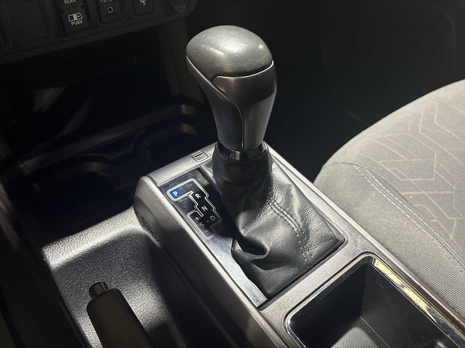 Thumbnail: 2018 Toyota Tacoma - 29