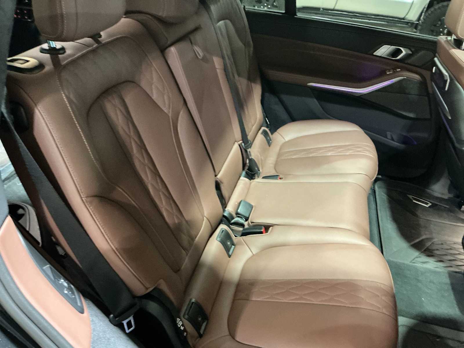 Thumbnail: 2025 BMW X7 - 22