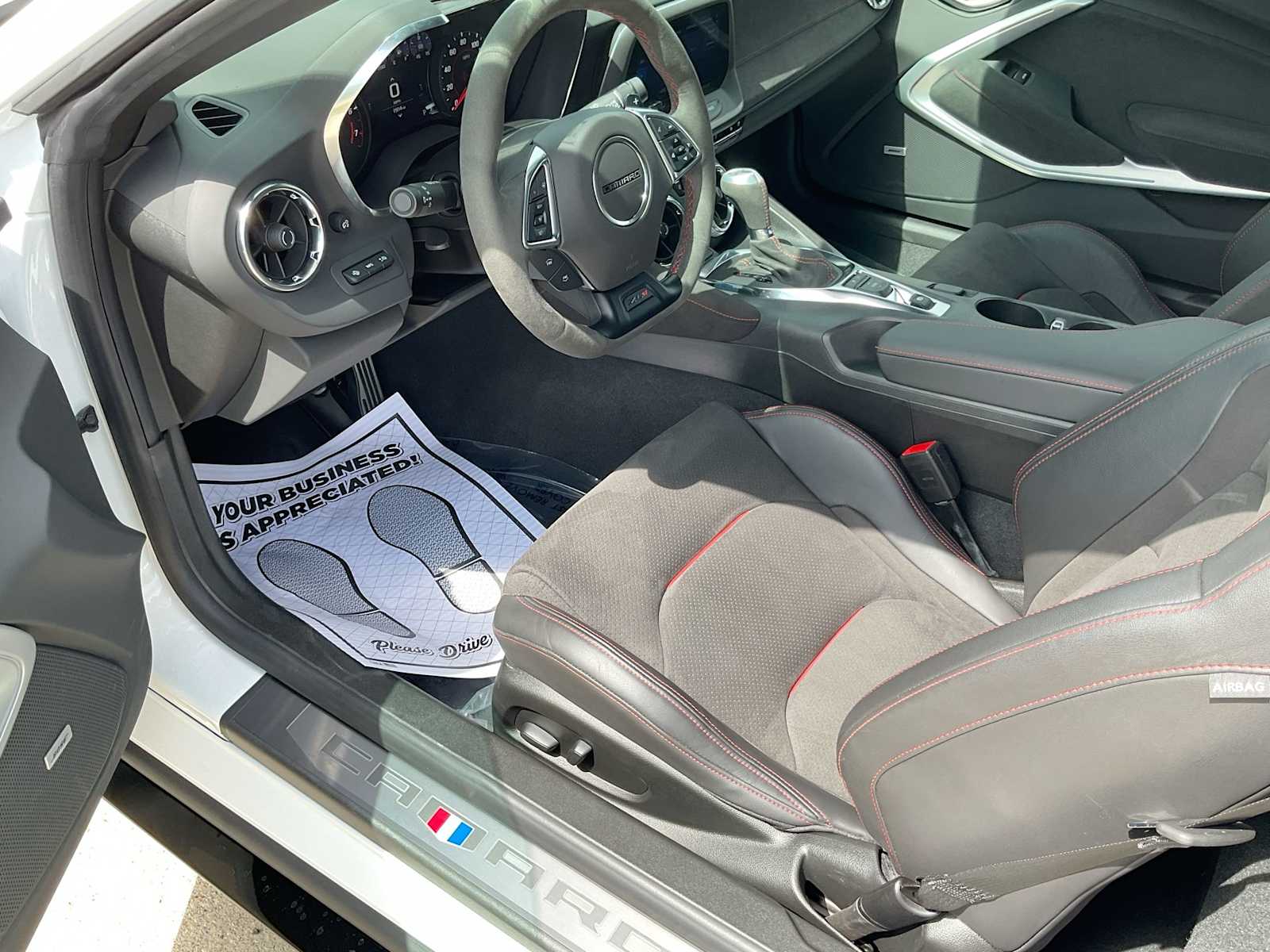 Thumbnail: 2023 Chevrolet Camaro - 10