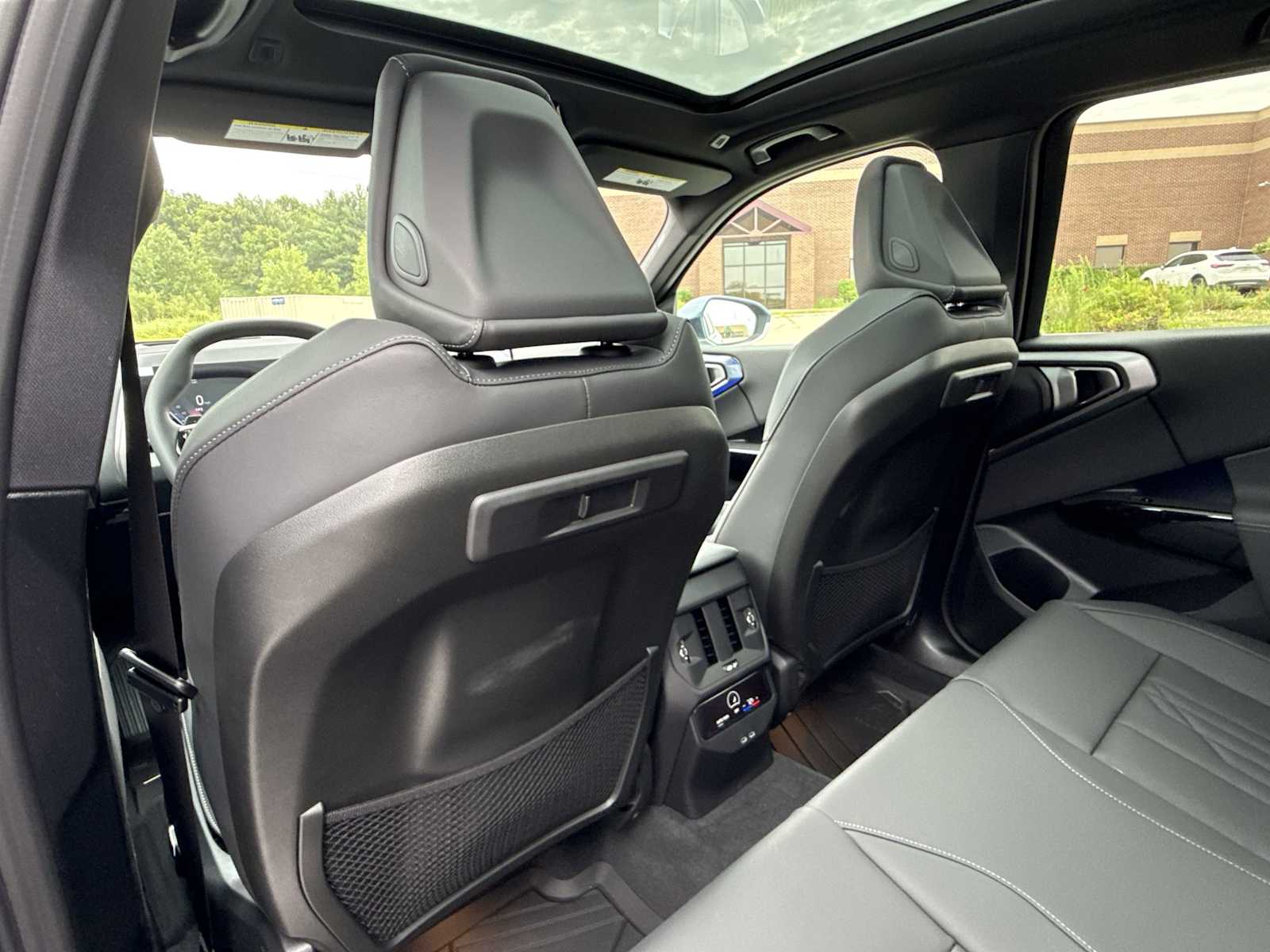 Thumbnail: 2026 BMW X3 - 19