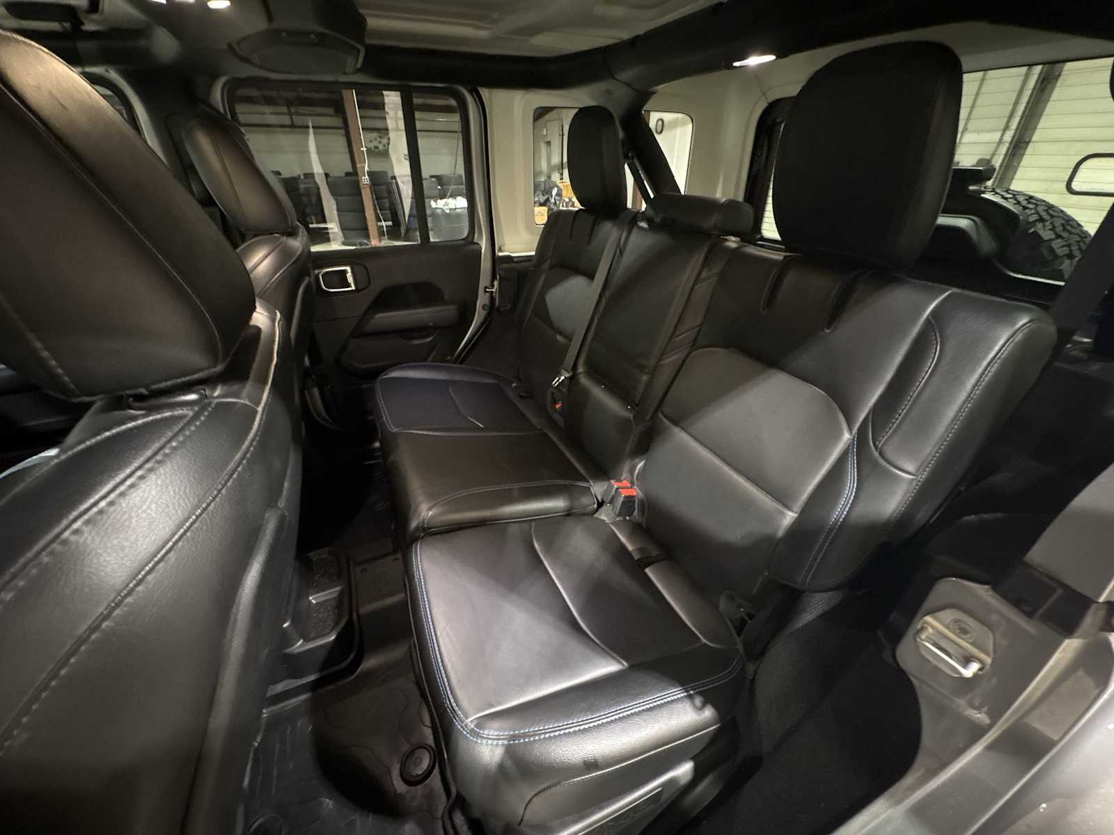 Thumbnail: 2021 Jeep Wrangler - 18