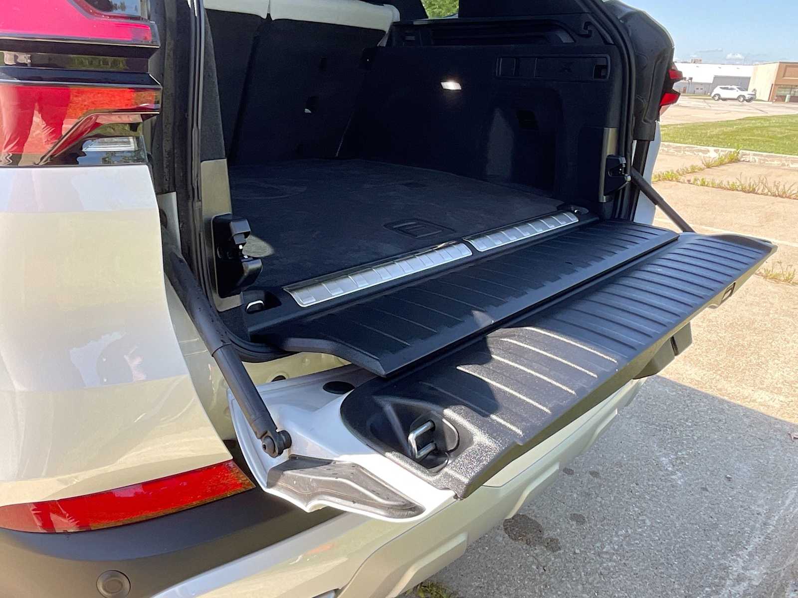 Thumbnail: 2025 BMW X5 - 41