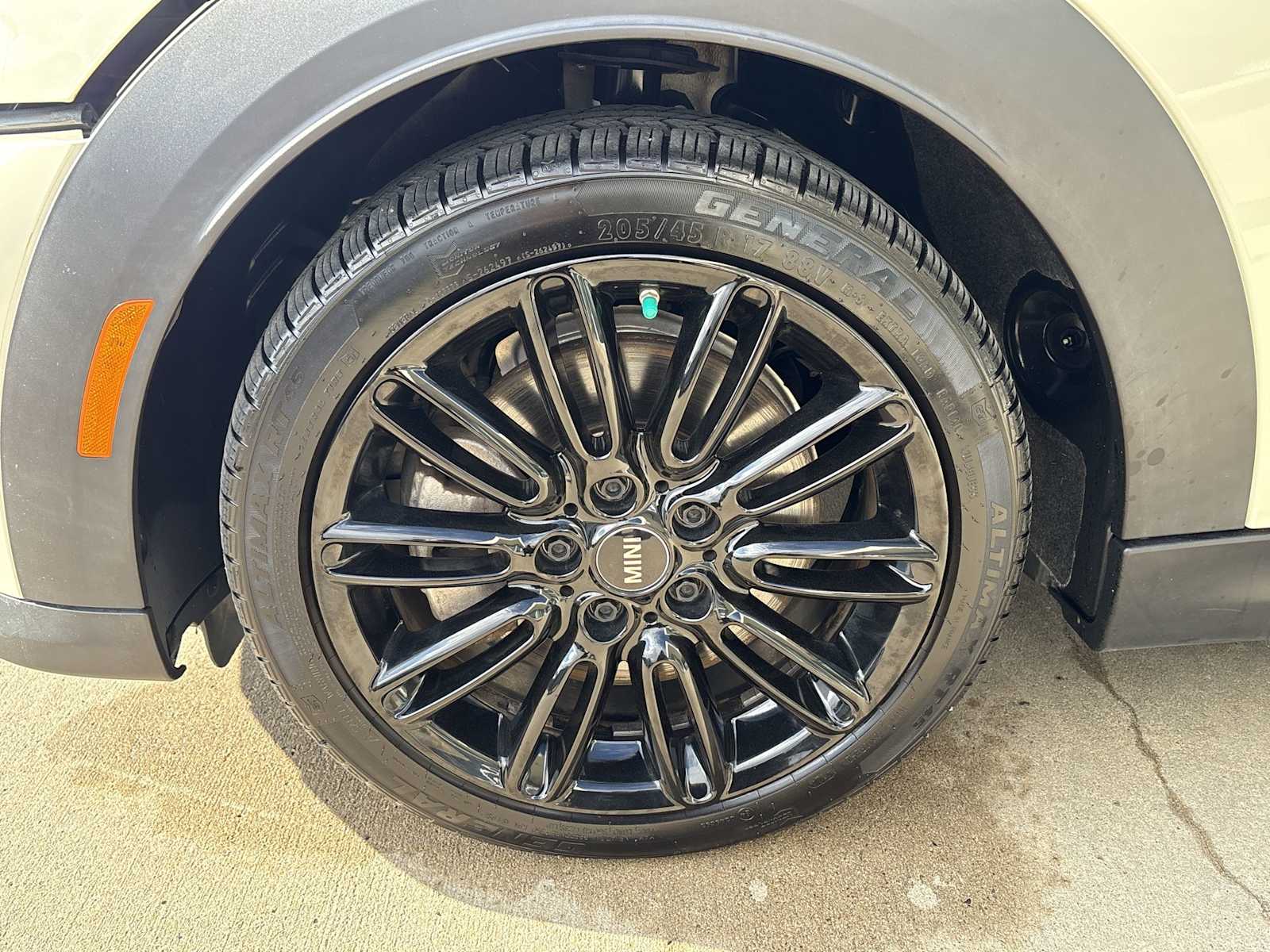 Thumbnail: 2023 MINI Cooper Hardtop - 13