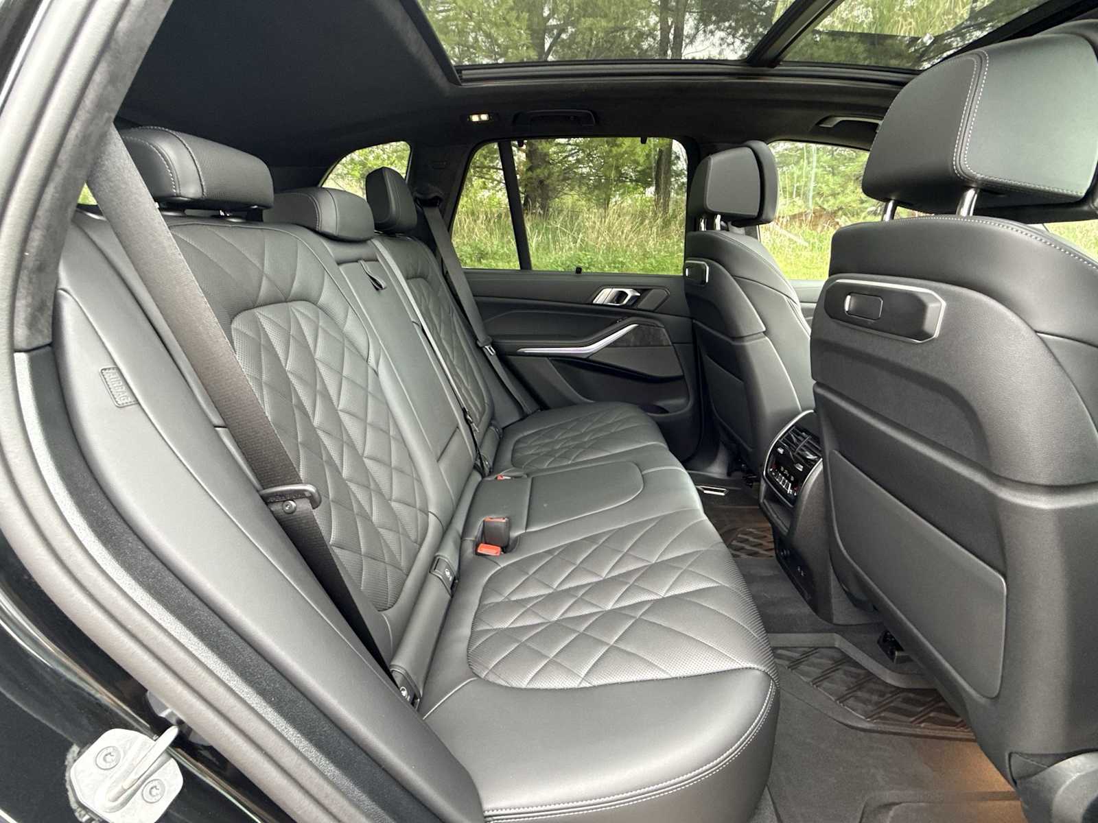 Thumbnail: 2026 BMW X5 - 22