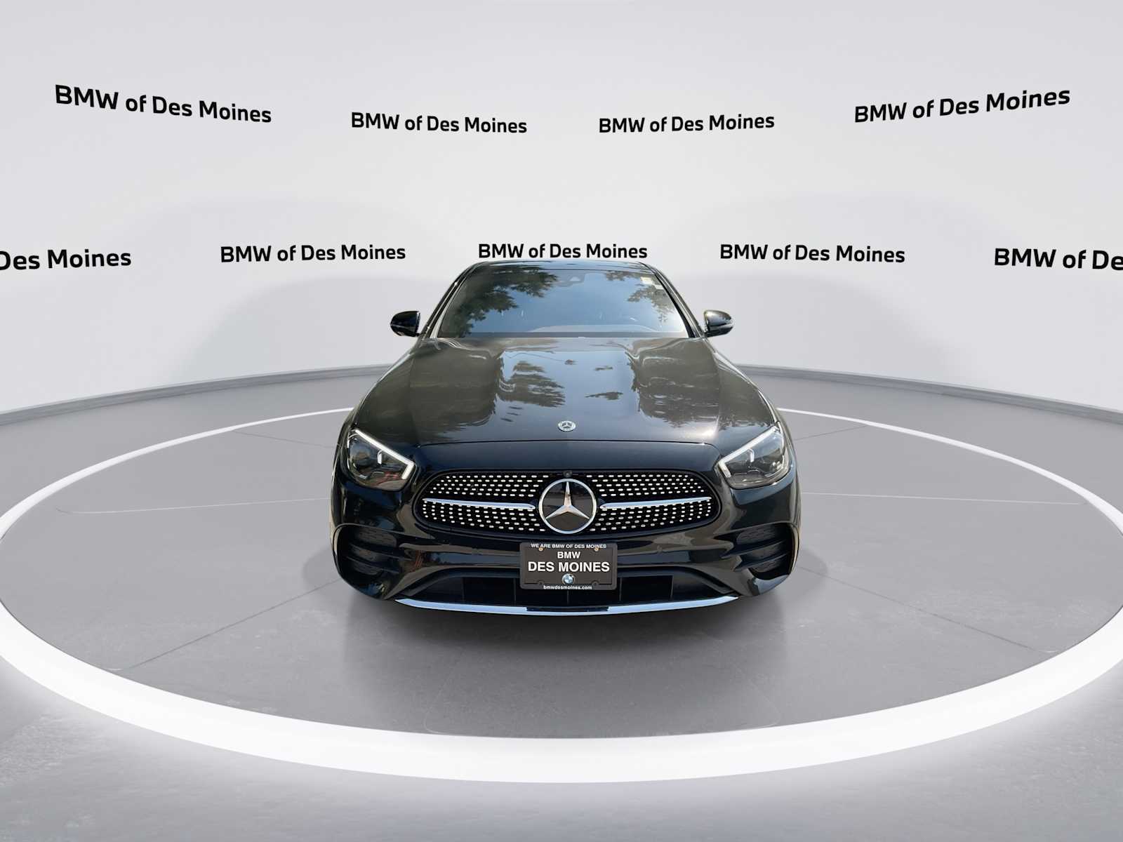 Thumbnail: 2022 Mercedes-Benz E-Class - 3