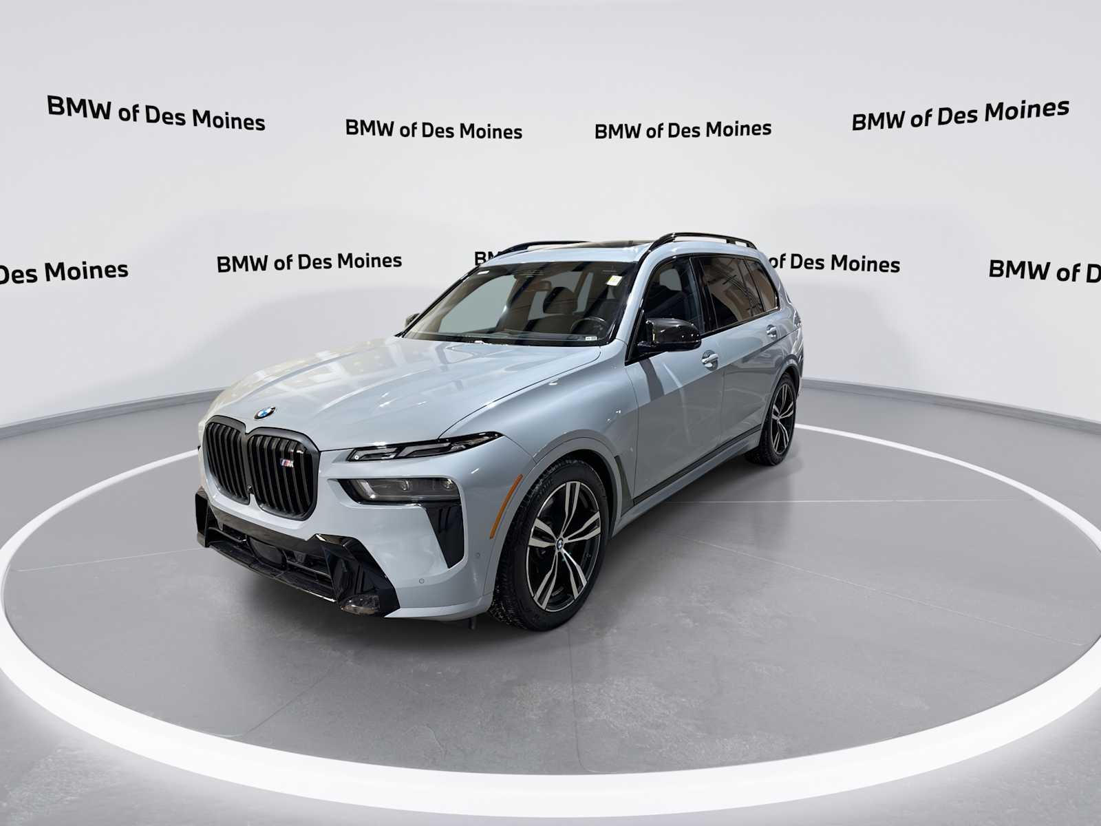 Thumbnail: 2023 BMW X7 - 4