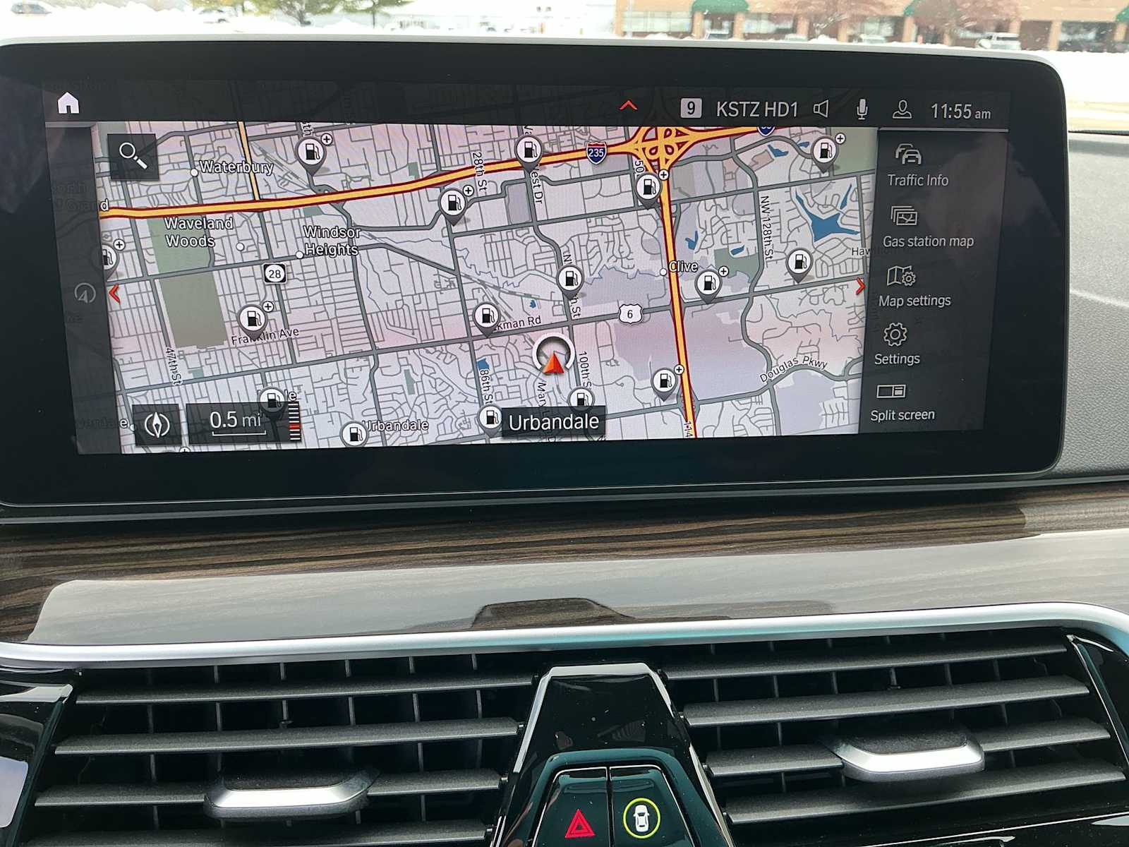 Thumbnail: 2022 BMW 5 Series - 28