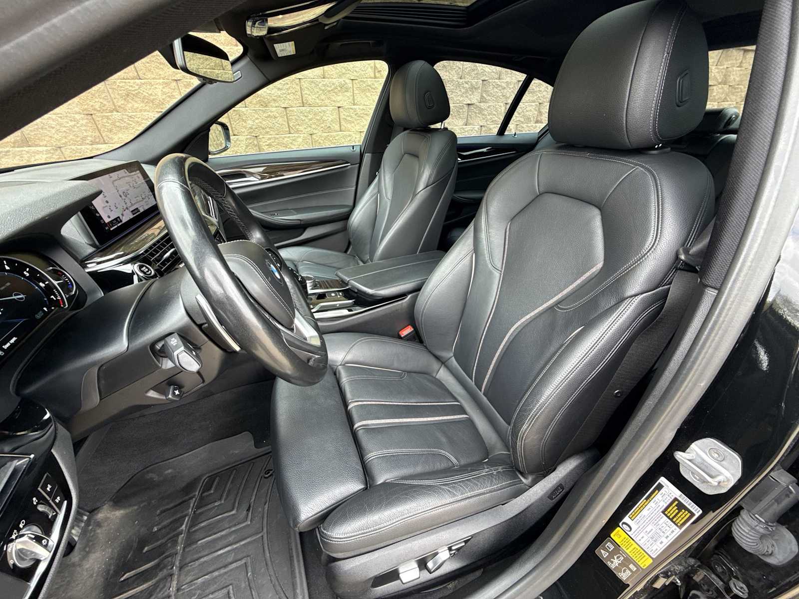 Thumbnail: 2019 BMW 5 Series - 17