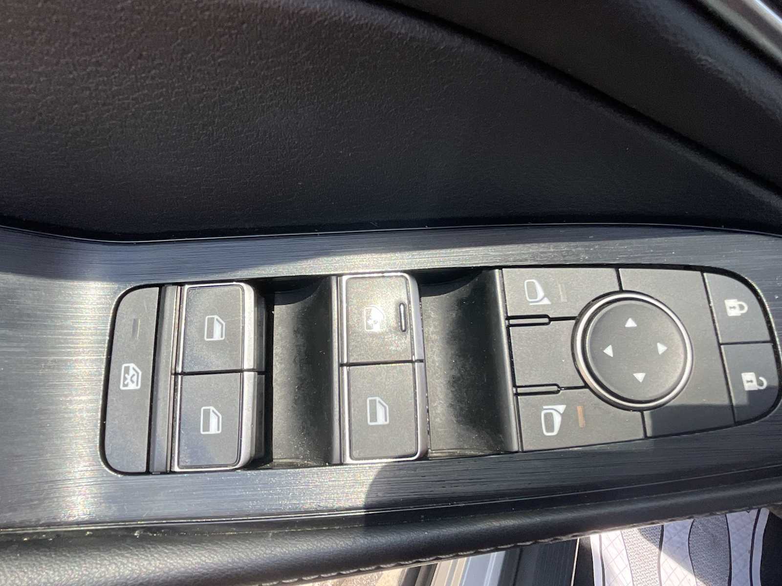 Thumbnail: 2021 Nissan Rogue - 18