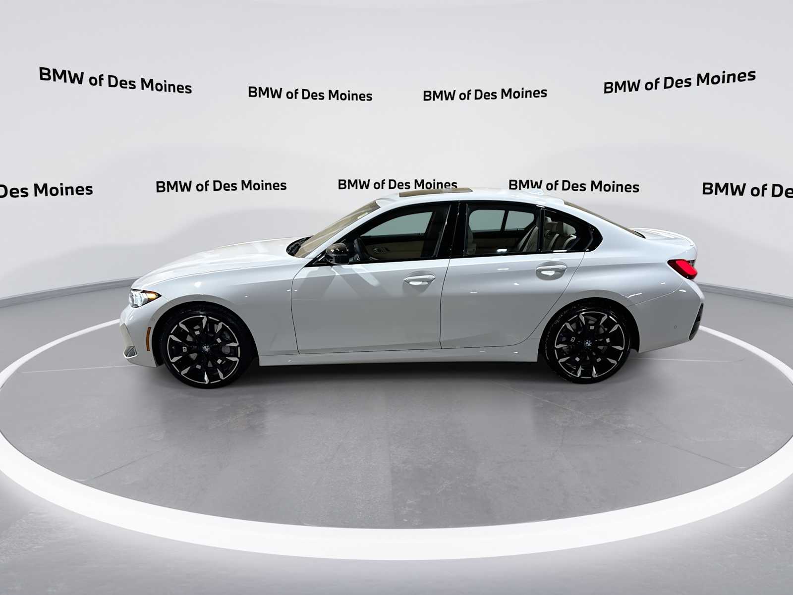 Thumbnail: 2025 BMW 3 Series - 5