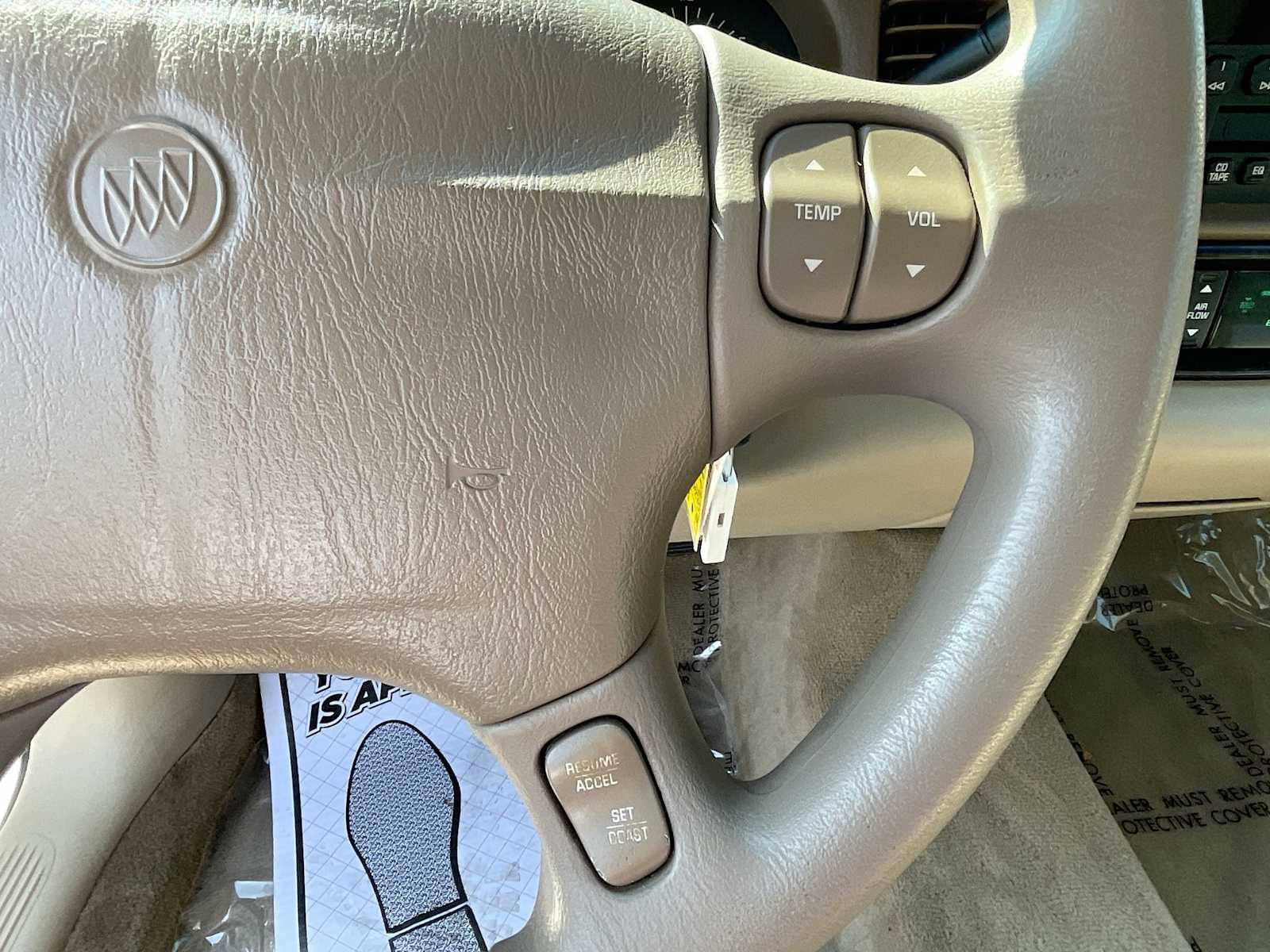 Thumbnail: 2005 Buick LeSabre - 24