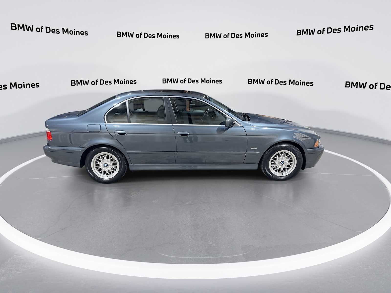 Thumbnail: 2001 BMW 5 Series - 9