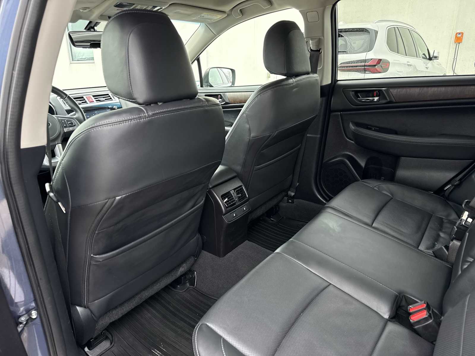 Thumbnail: 2017 Subaru Outback - 19