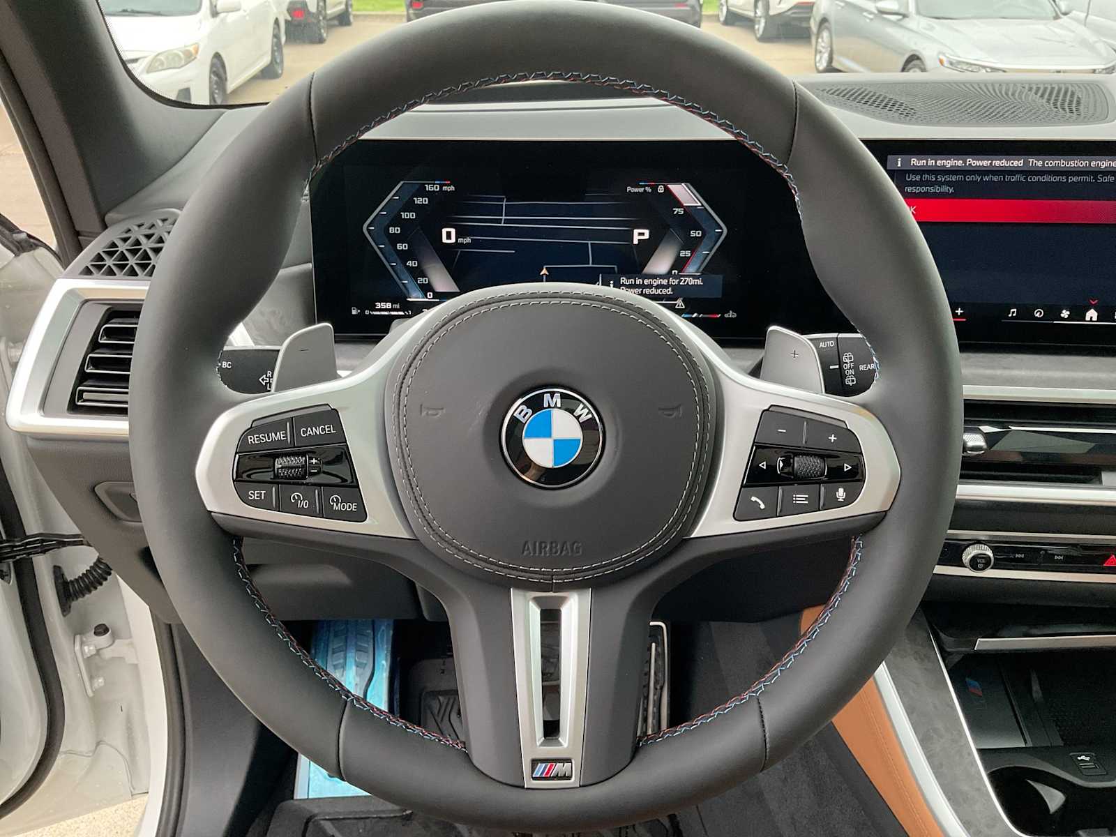 2025 BMW X5 M60i 25