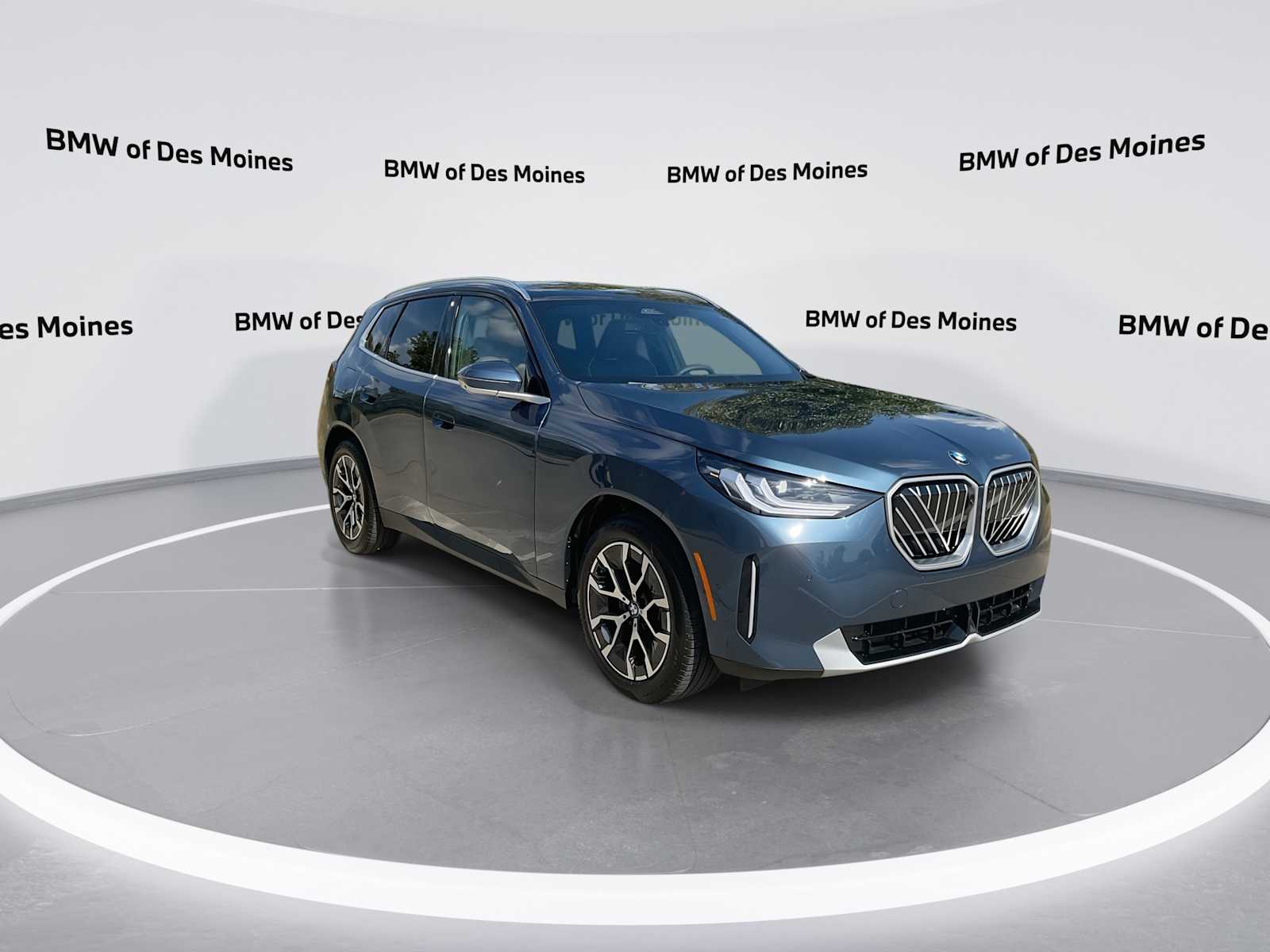 Thumbnail: 2026 BMW X3 - 2