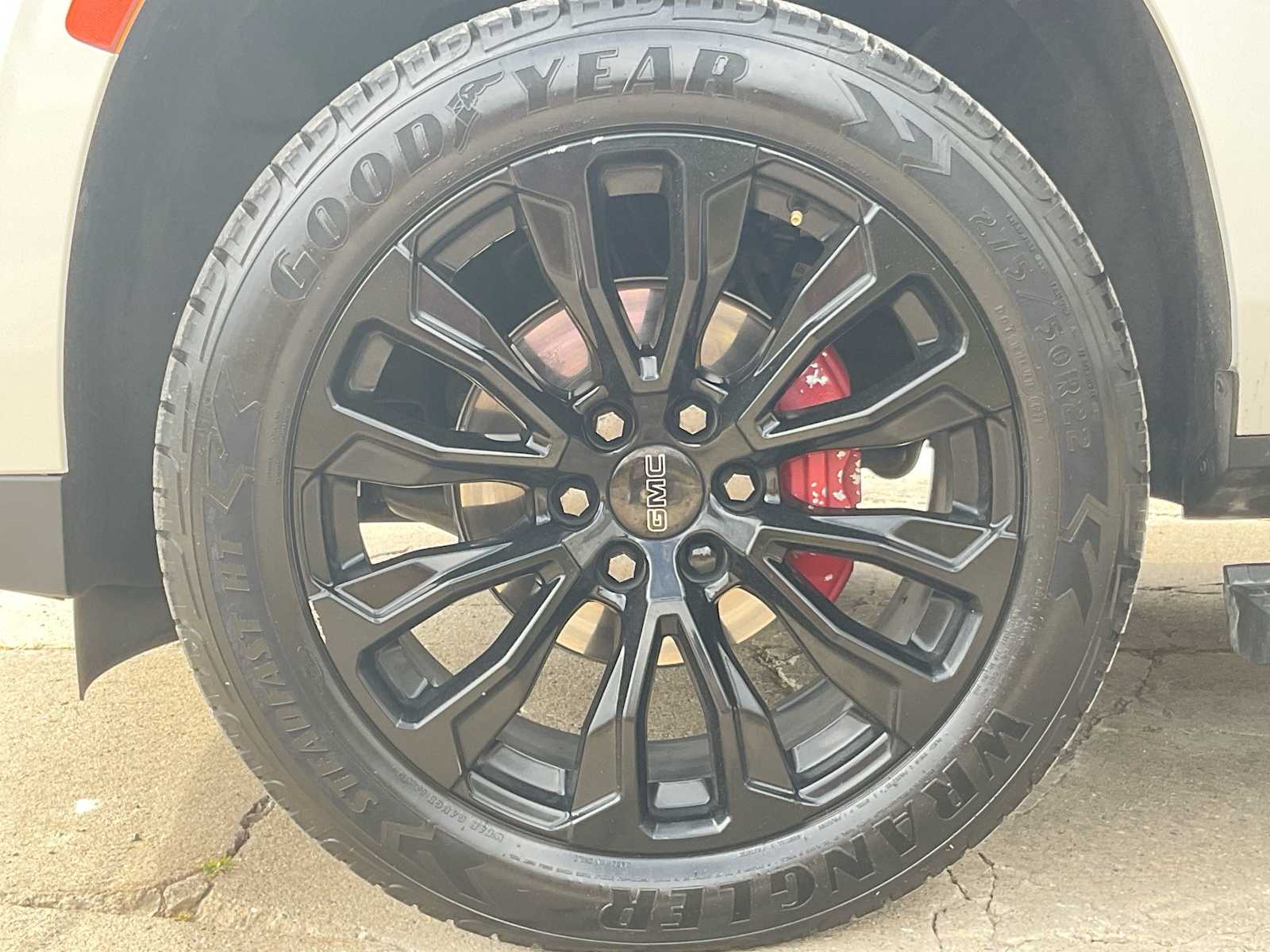 Thumbnail: 2021 GMC Yukon - 14