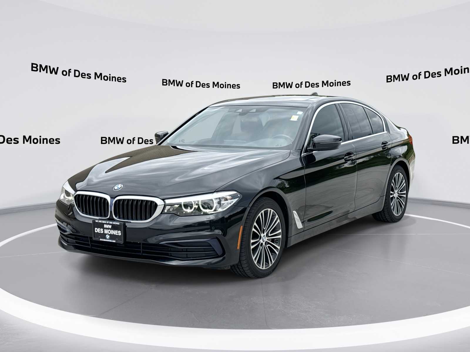 Thumbnail: 2019 BMW 5 Series - 1