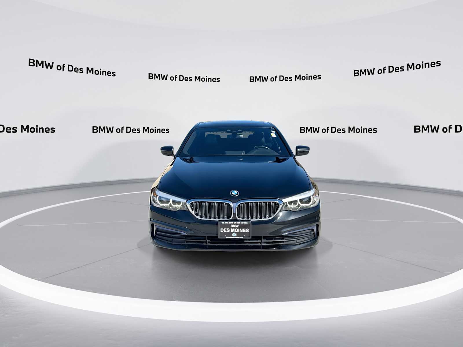 Thumbnail: 2019 BMW 5 Series - 3