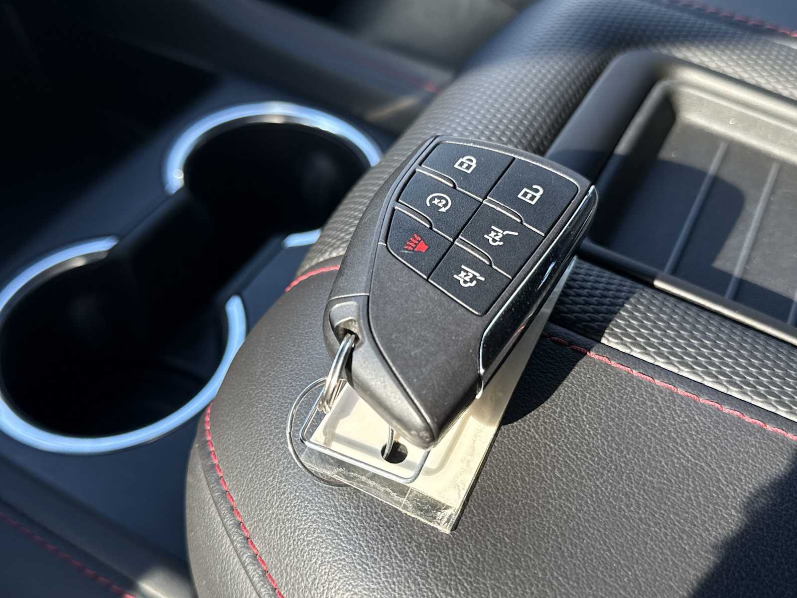 Thumbnail: 2022 Chevrolet Tahoe - 34