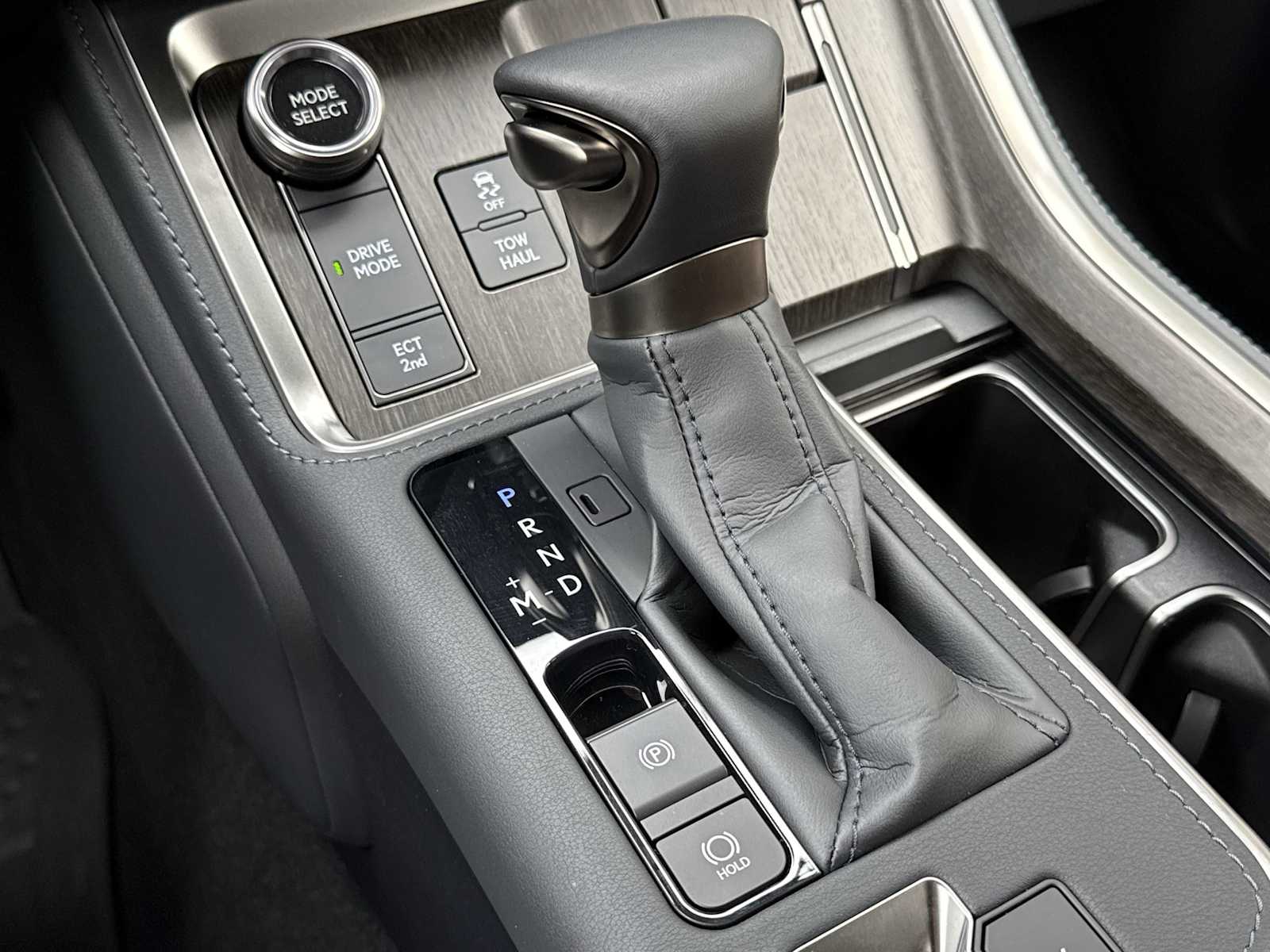 Thumbnail: 2025 Lexus GX - 35