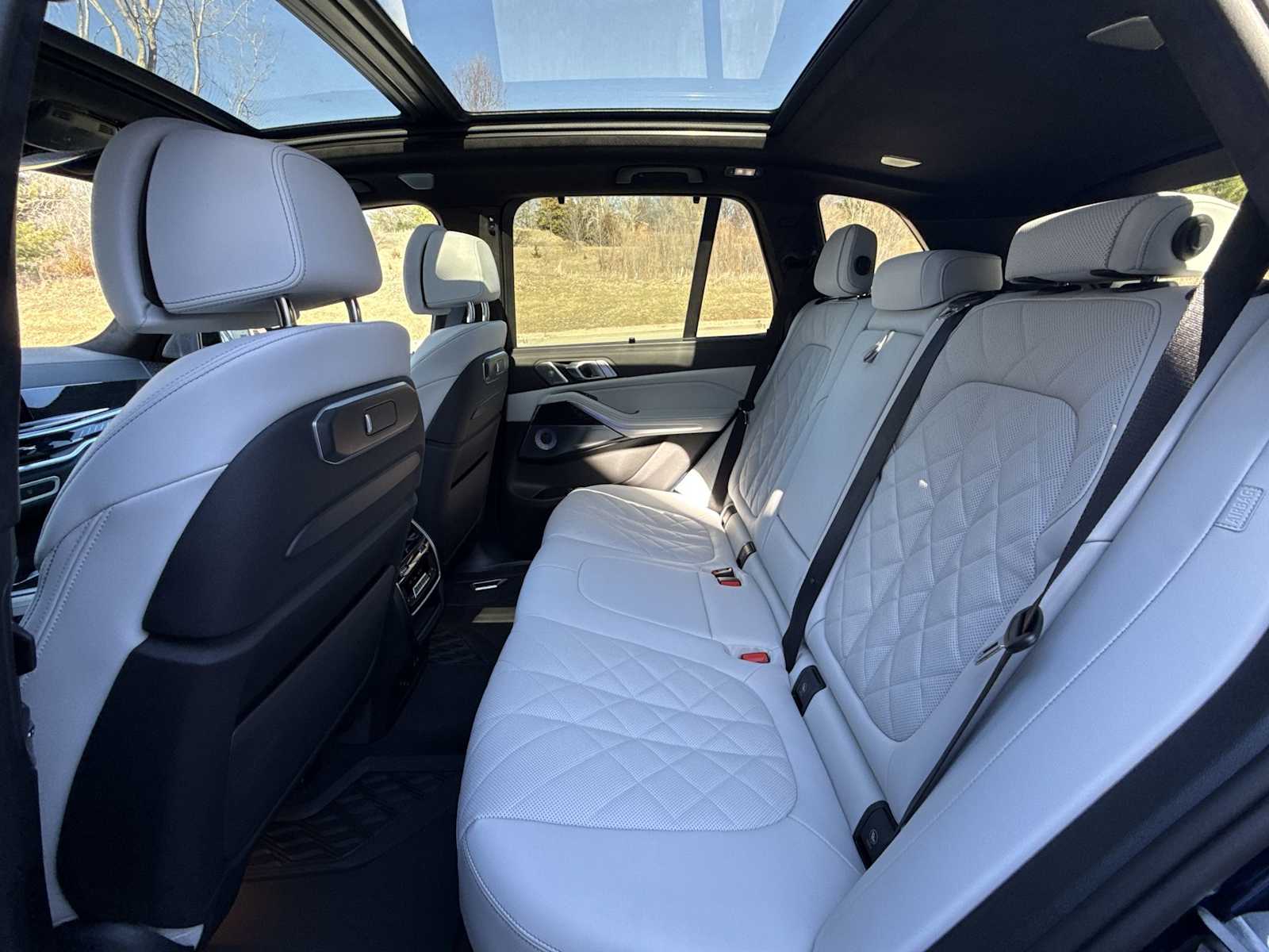 Thumbnail: 2026 BMW X5 - 21