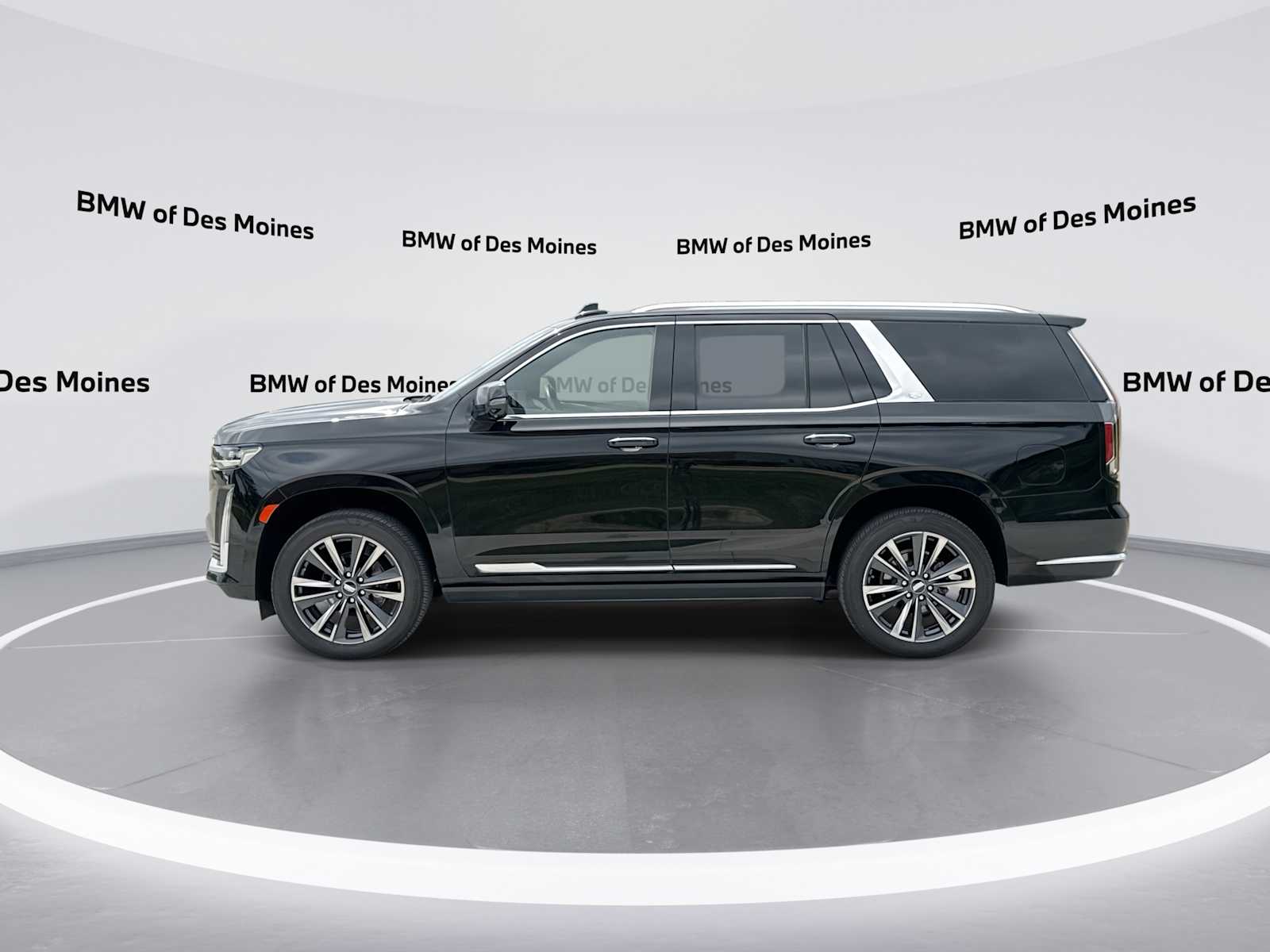 Thumbnail: 2022 Cadillac Escalade - 5