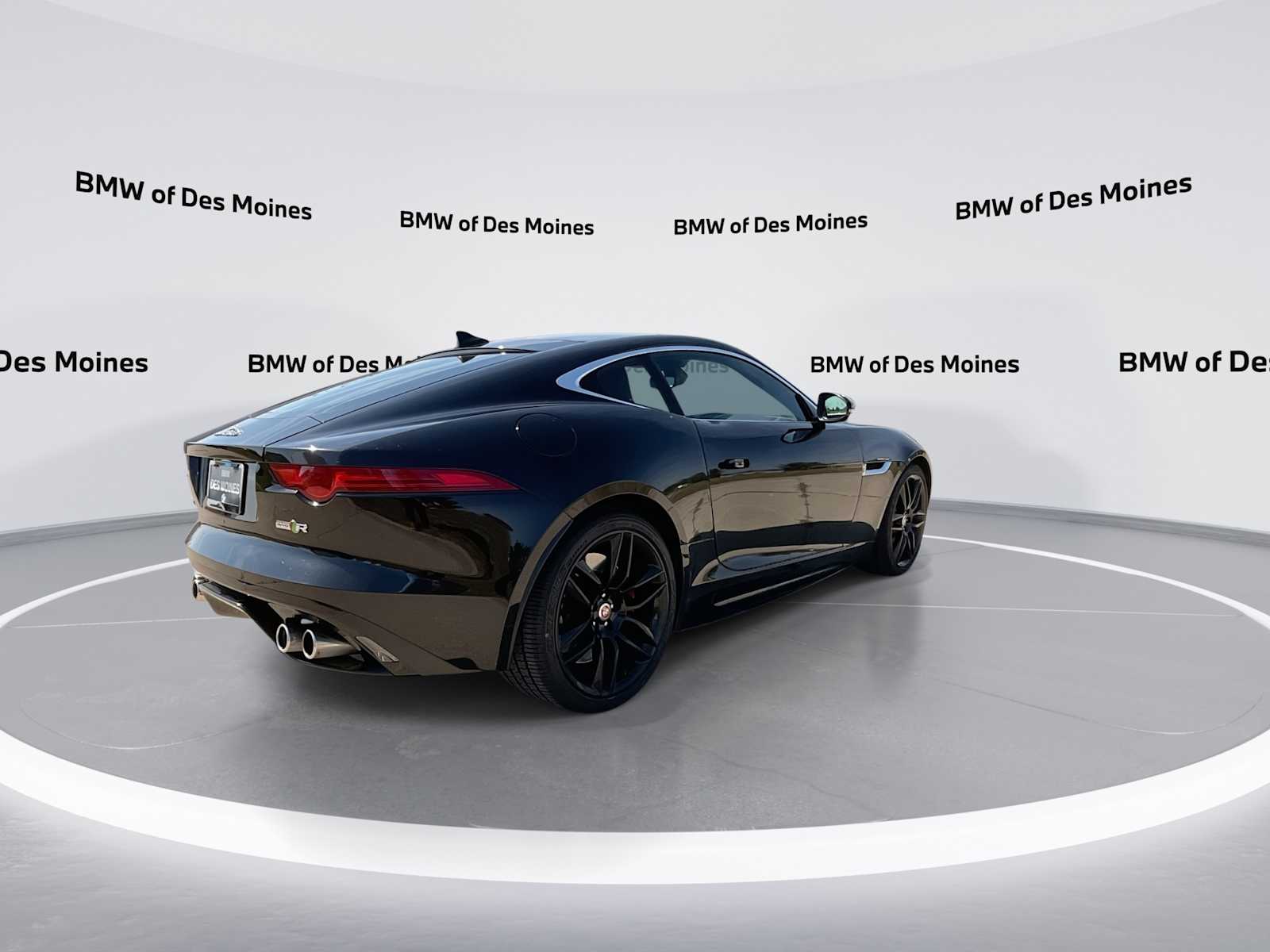 Thumbnail: 2016 Jaguar F-Type - 8