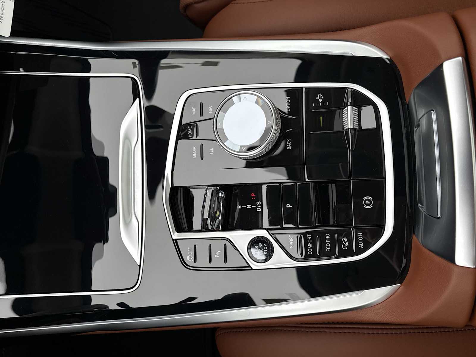 Thumbnail: 2026 BMW X7 - 30