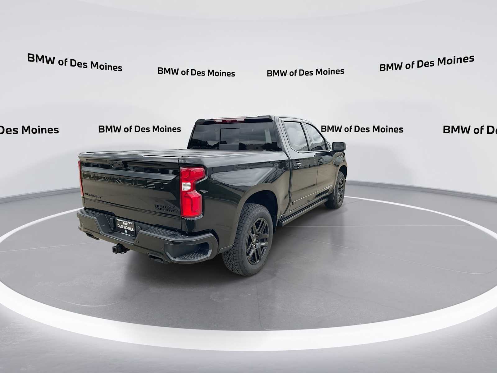 2025 Chevrolet Silverado 1500 High Country 8