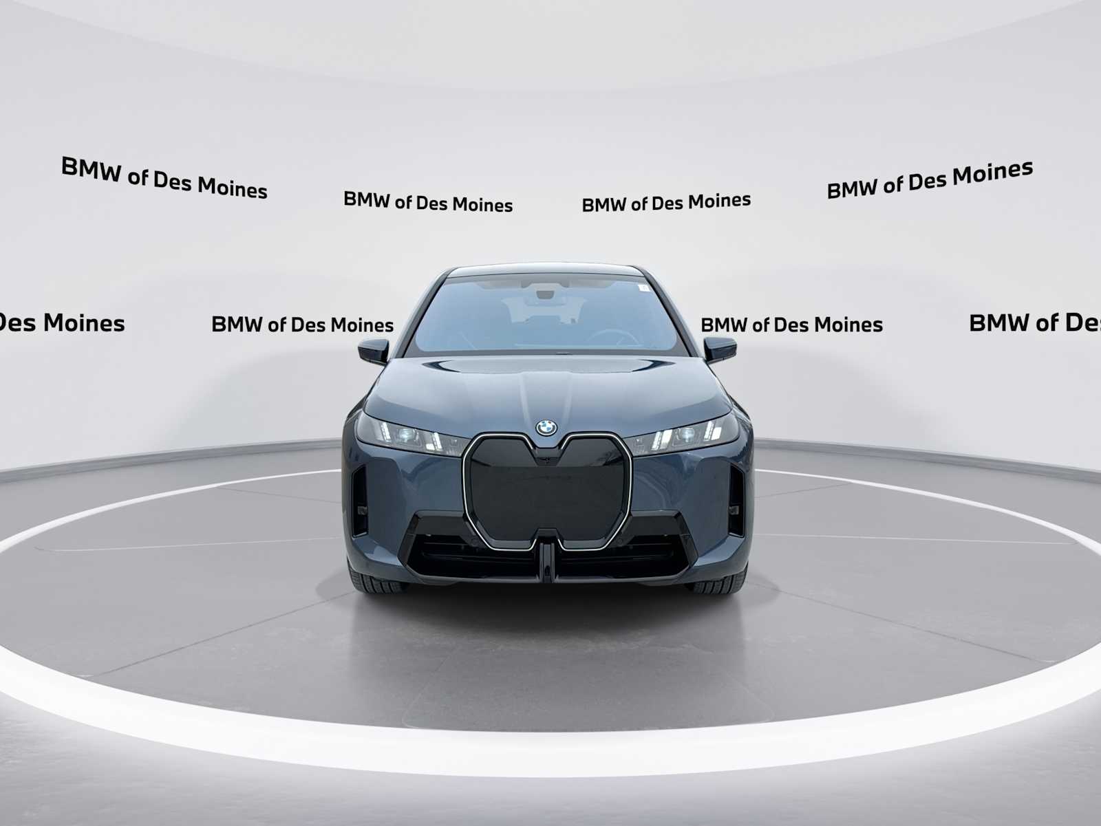 Thumbnail: 2026 BMW iX - 3