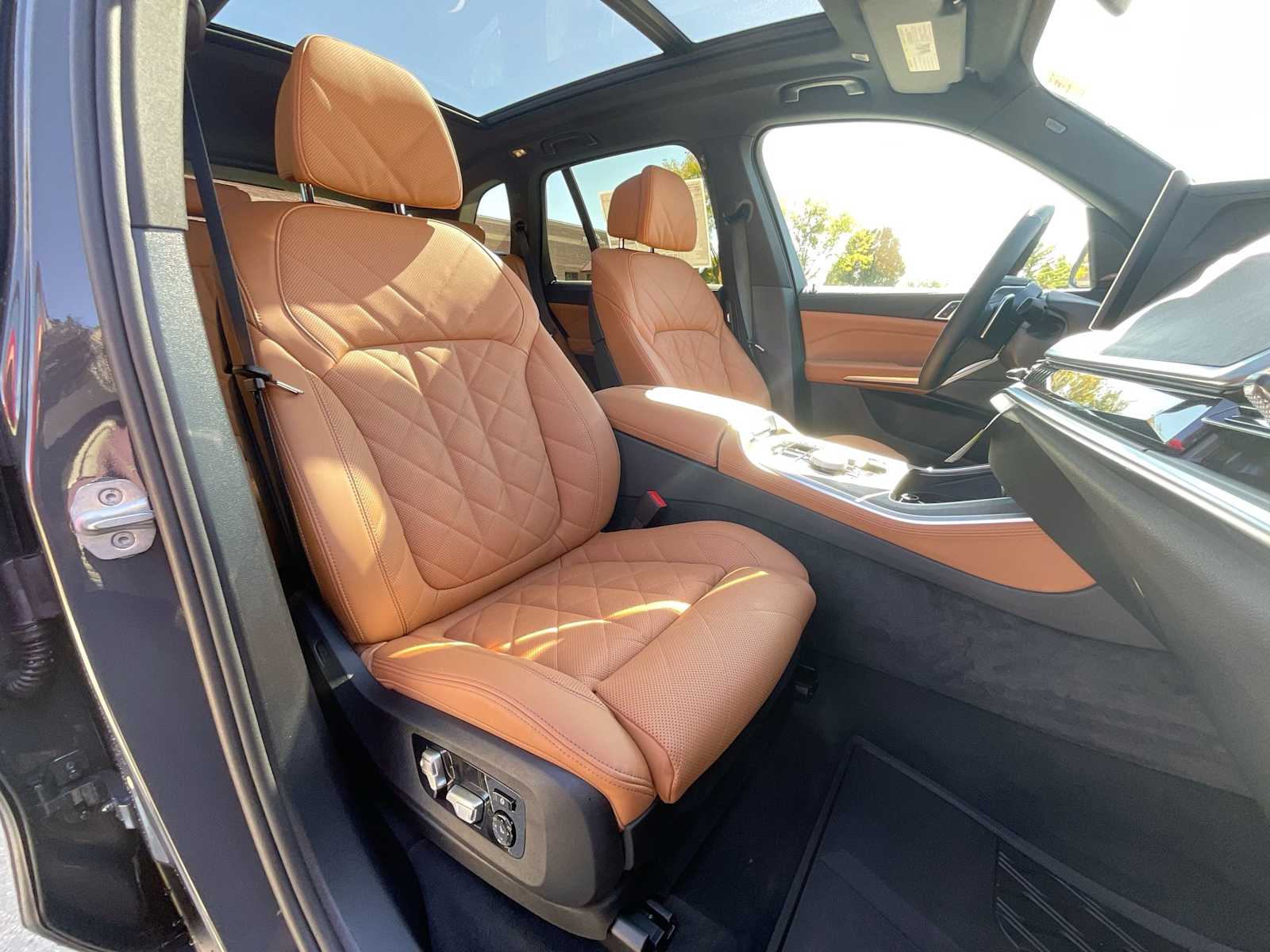 Thumbnail: 2026 BMW X5 - 23